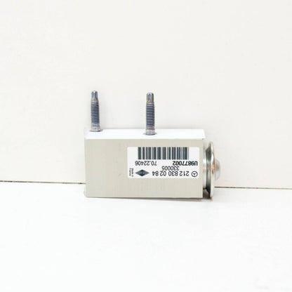 NEW MERCEDES-BENZ C W204 A/C EXPANSION VALVE LHD A2128300284 ORIGINAL