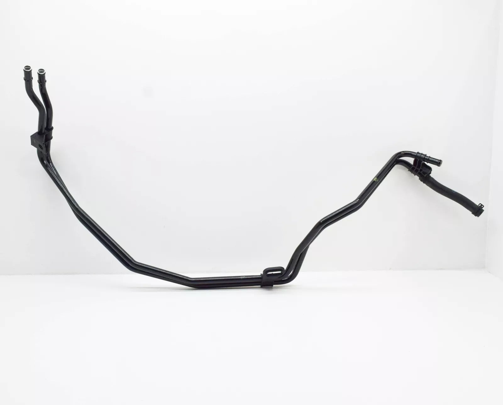 NEW MERCEDES-BENZ GLC X253 ENGINE COOLANT LINE A2535001000 ORIGINAL