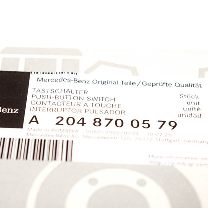 NEW MB C W204 CENTER CONSOLE STERIO CONTROL SWITCH A2048700579 ORIGINAL