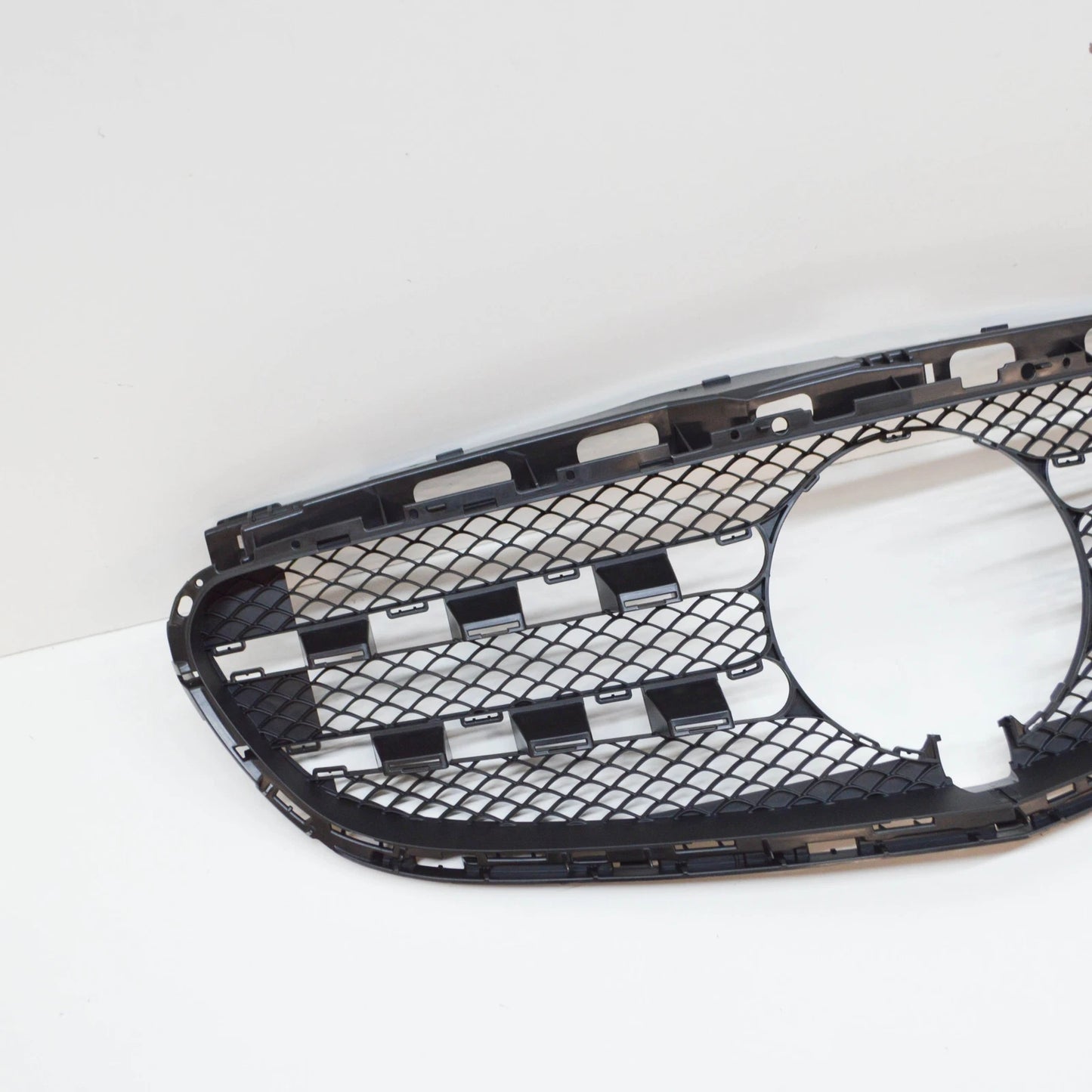 NEW MERCEDES-BENZ E-CLASS W212 FRONT RADIATOR GRILLE A2128851500 2015 ORIGINAL