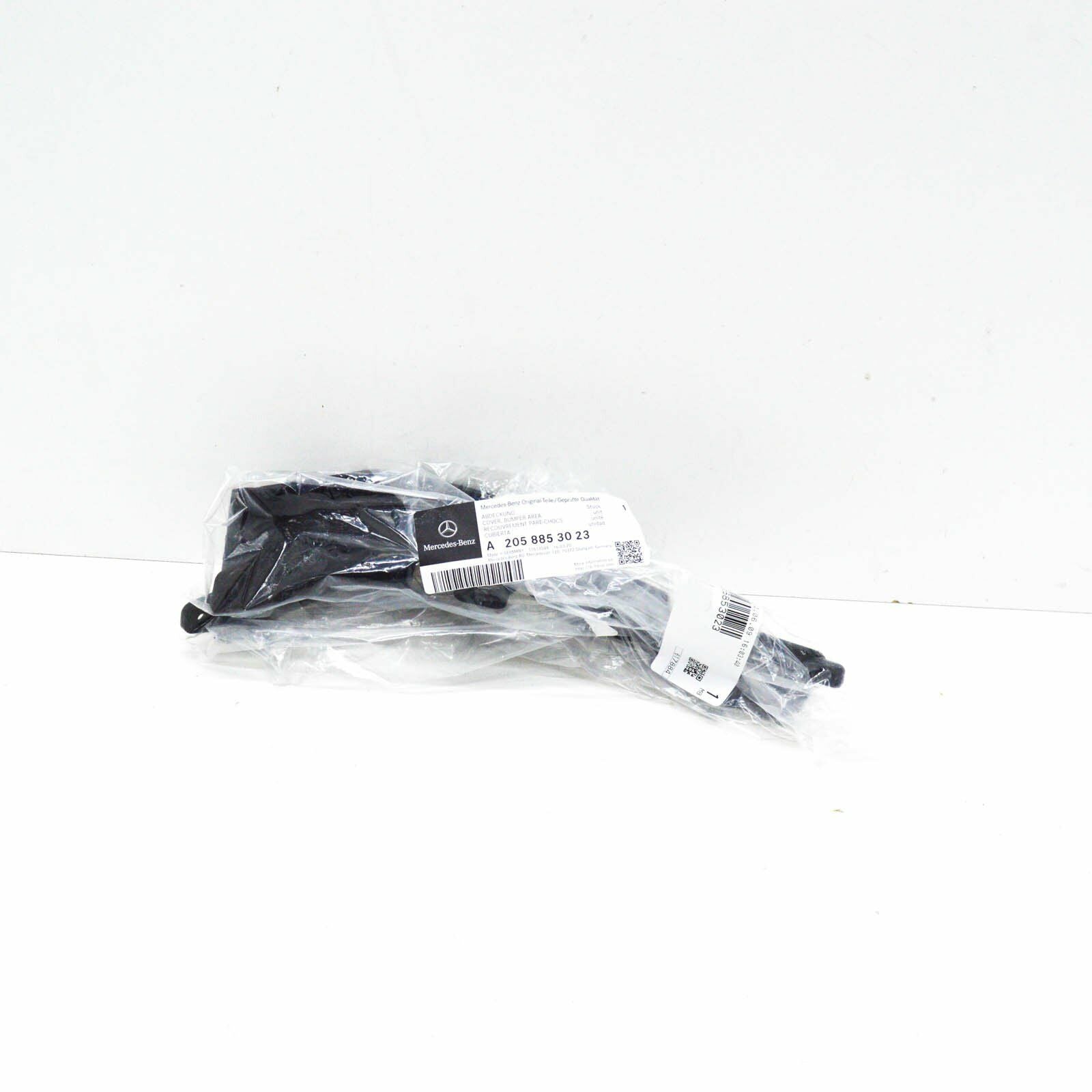 NEW MERCEDES-BENZ C W205 REAR BUMPER RIGHT FILLER COVER A2058853023 ORIGINAL