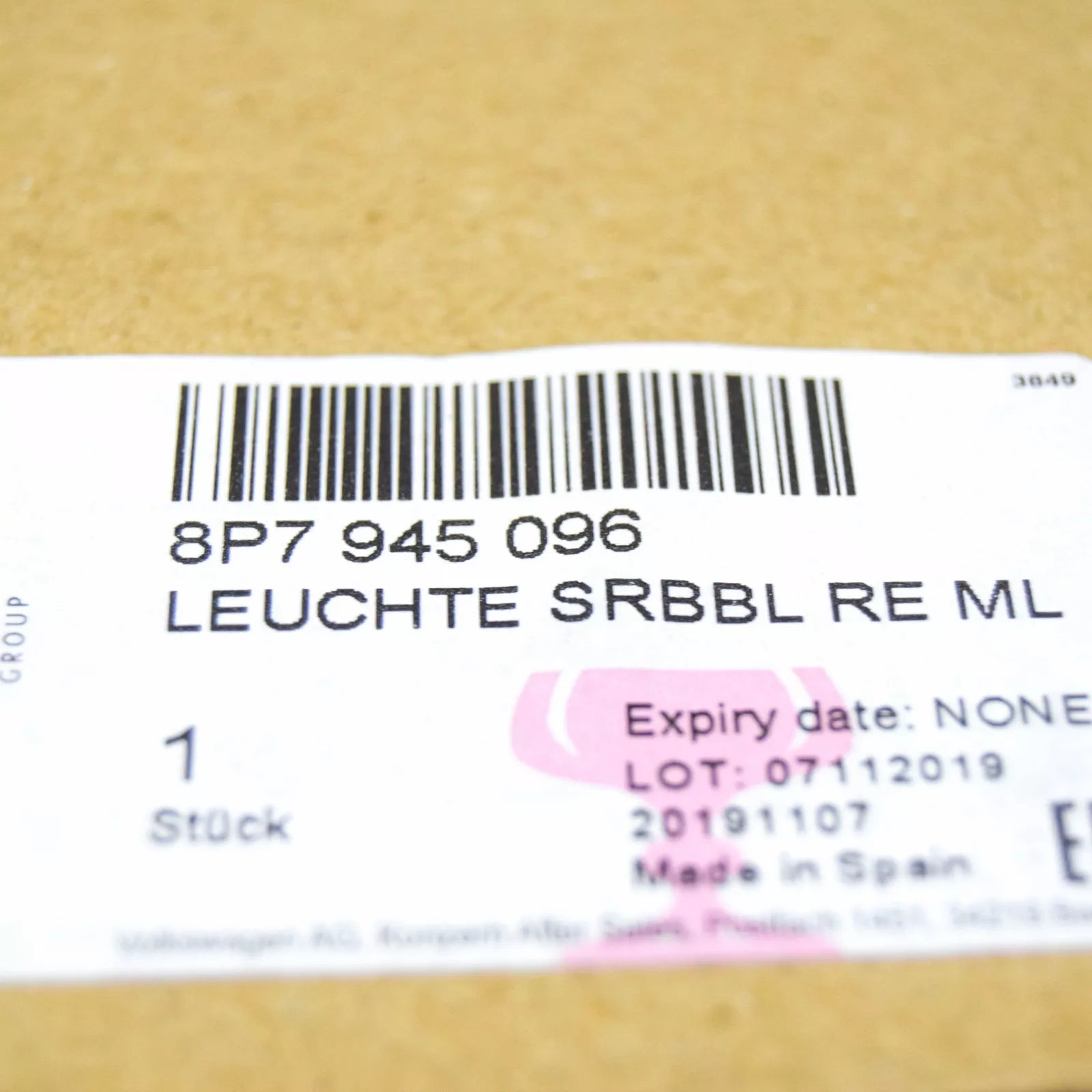 NEW AUDI A3 CONVERTIBLE 8P REAR RIGHT TAIL LIGHT 8P7945096