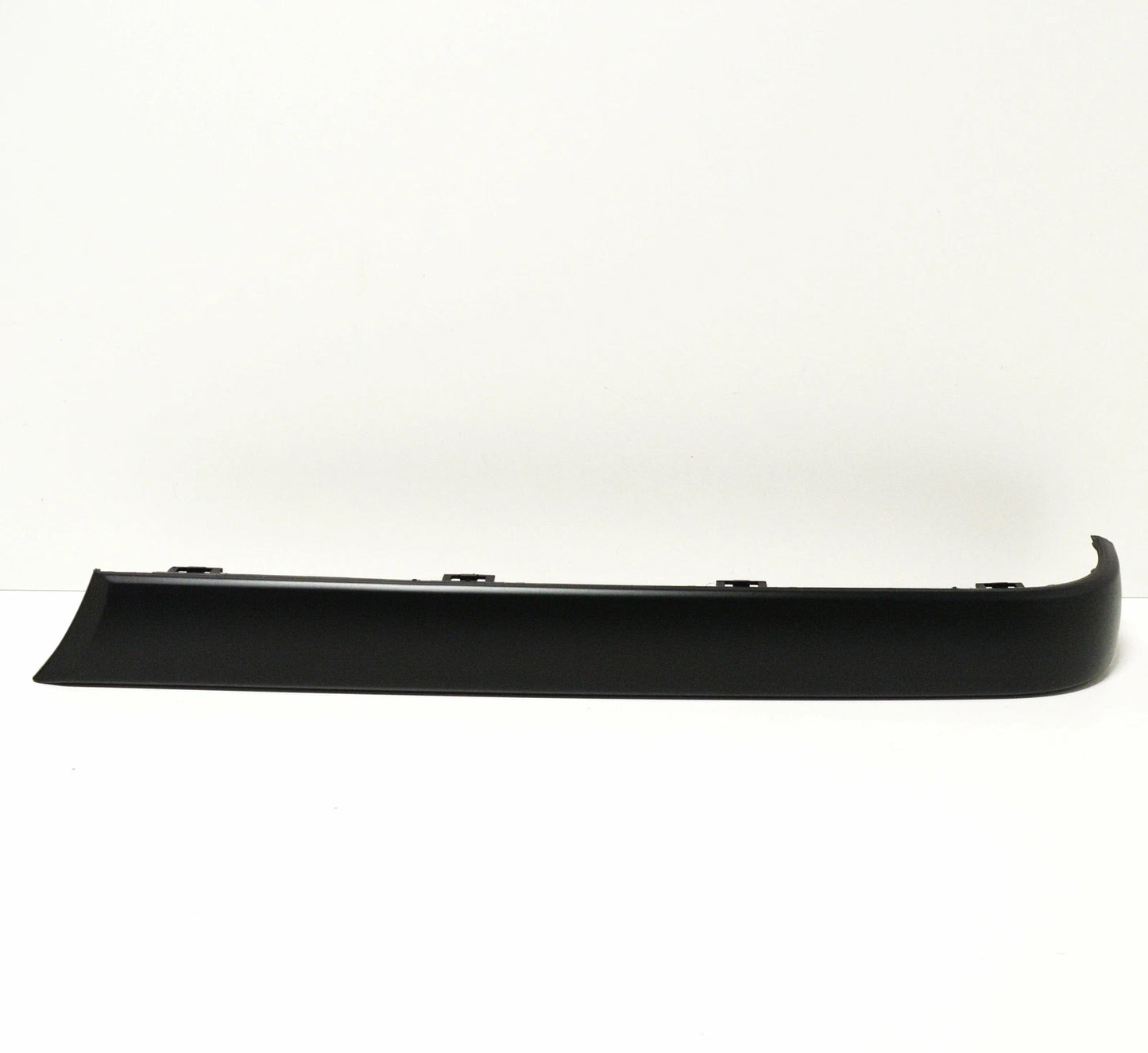 NEW BMW 3 E30 REAR BUMPER RIGHT RUBBER STRIP MOLDING TRIM 51121945928 ORIGINAL
