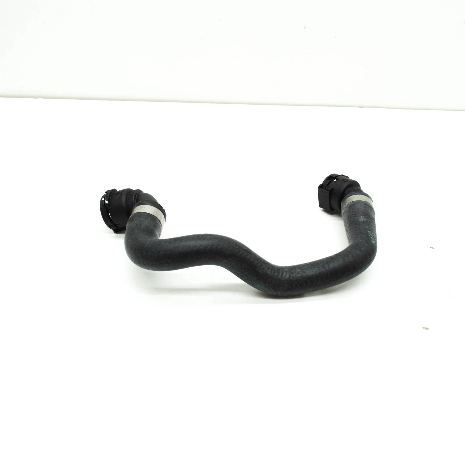 NEW BMW 5 G30 COOLANT HOSE PIPE 17127933660 ORIGINAL