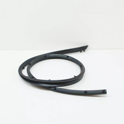 NEW VOLKSWAGEN GOLF MK6 REAR OUTER DOOR SEAL - RIGHT 5K6839700B