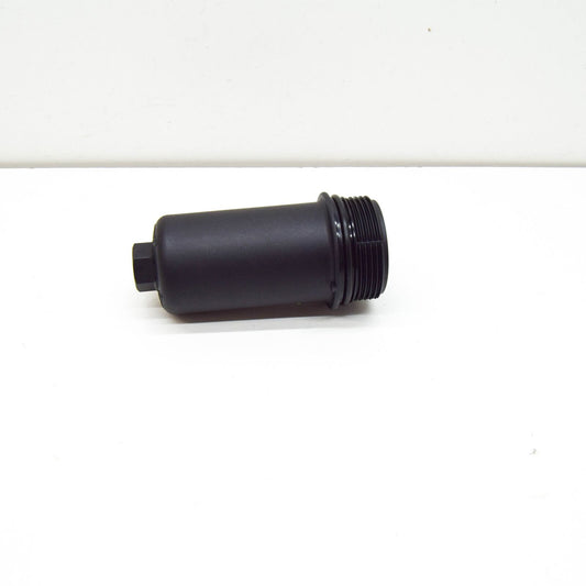 NEW SKODA SUPERB MK3 OIL FILTER COVER 05L115433A ORIGINAL