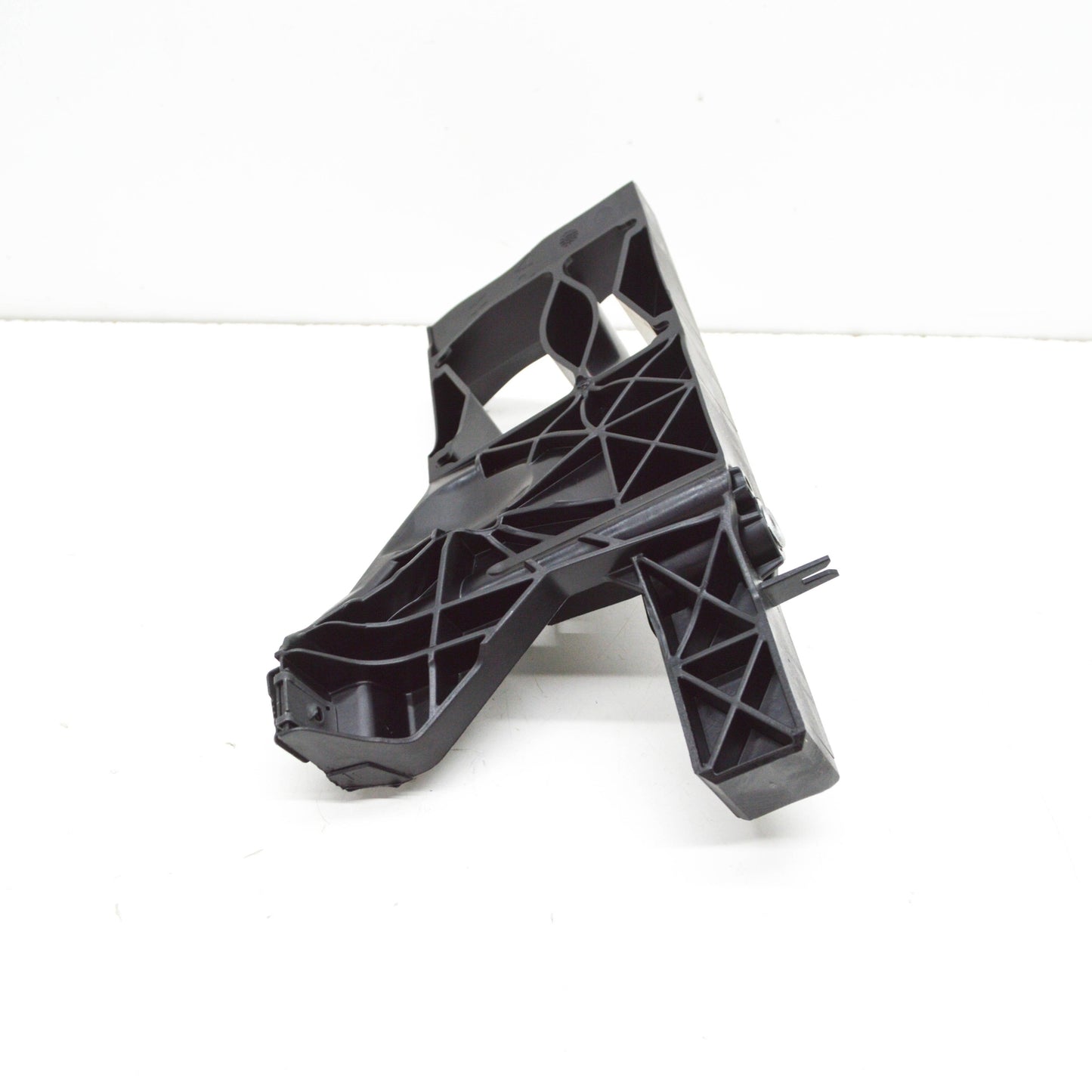 NEW AUDI Q3 F3 FRONT LEFT BUMPER BRACKET GUIDE 83A807183 ORIGINAL