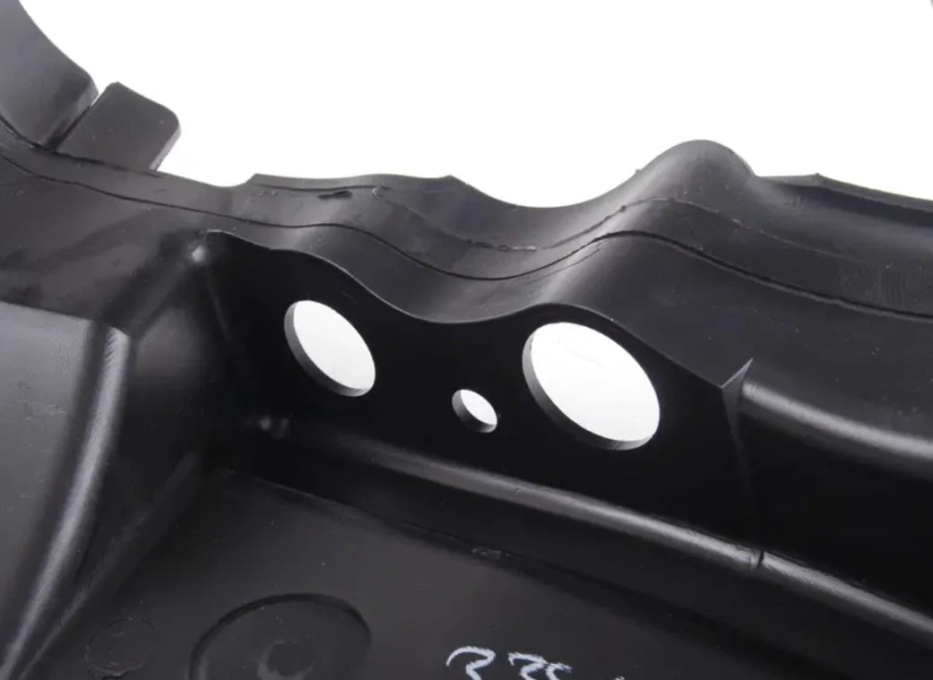 NEW BMW X5 E53 FRONT LEFT RADIATOR AIR DUCT 51718264181 8264181 ORIGINAL