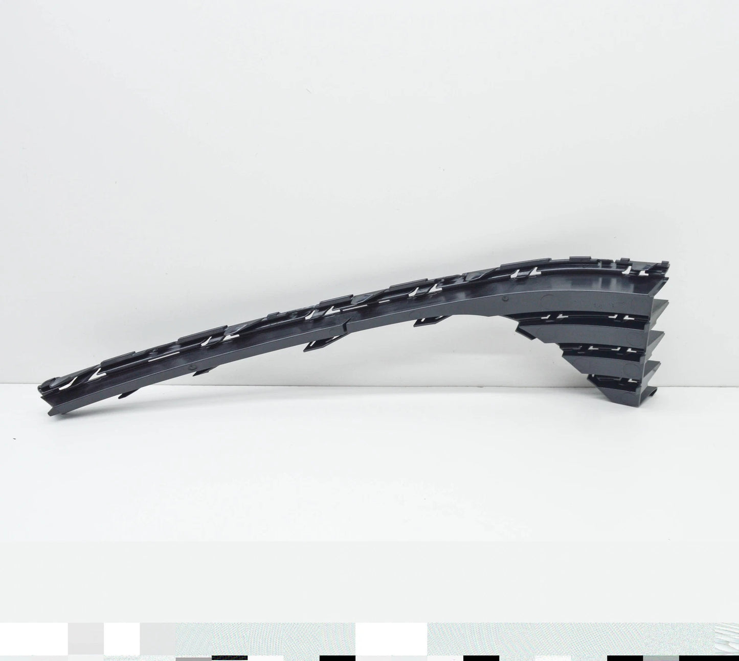 NEW VW PASSAT B7 FRONT BUMPER RIGHT AIR VENT GRILLE R-LINE 3AA853666E9B9