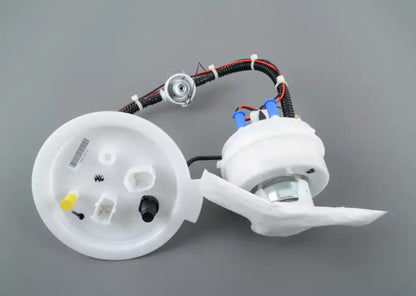 NEW BMW 5 F10 FUEL PUMP 16117260644 7260644 ORIGINAL