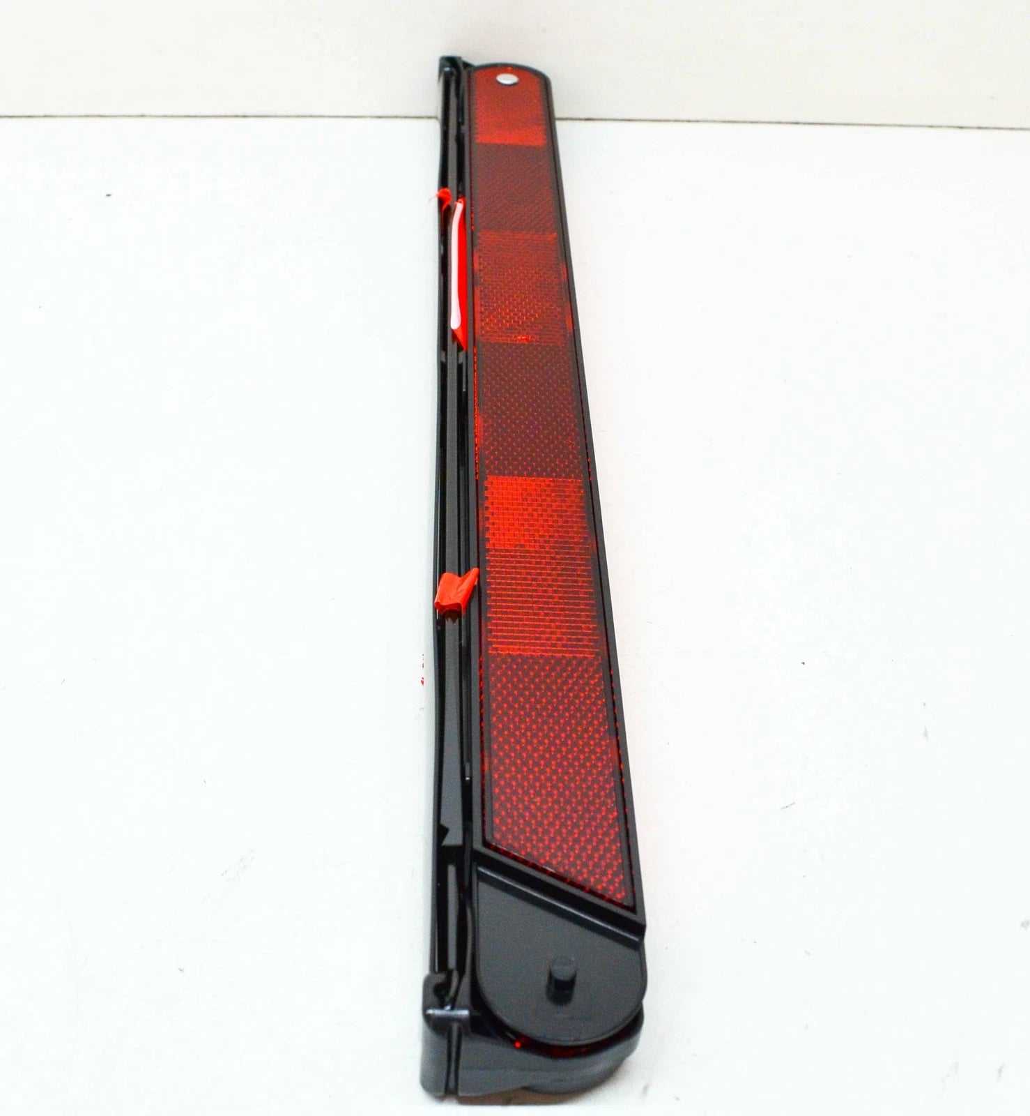 NEW MERCEDES-BENZ M W164 WARNING TRIANGLE A171890009764 ORIGINAL