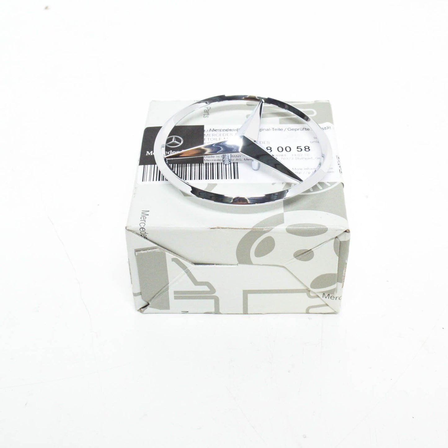 NEW MERCEDES BENZ SL R230 REAR EMBLEM LOGO BADGE A2307580058 ORIGINAL