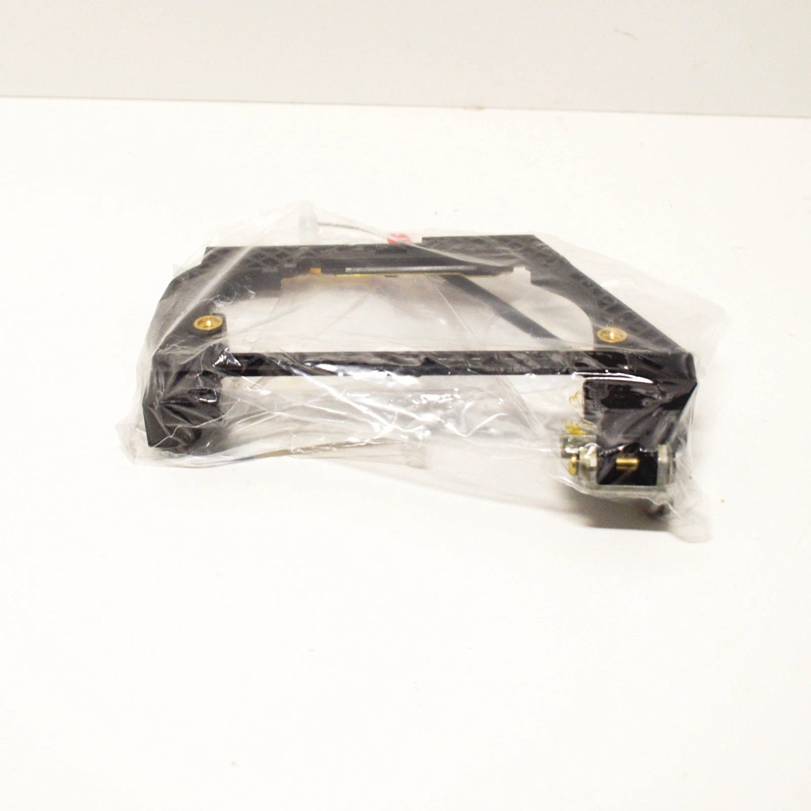 NEW BMW 5 E39 EXTERIOR DOOR HANDLE REAR RIGHT 51228236646 ORIGINAL