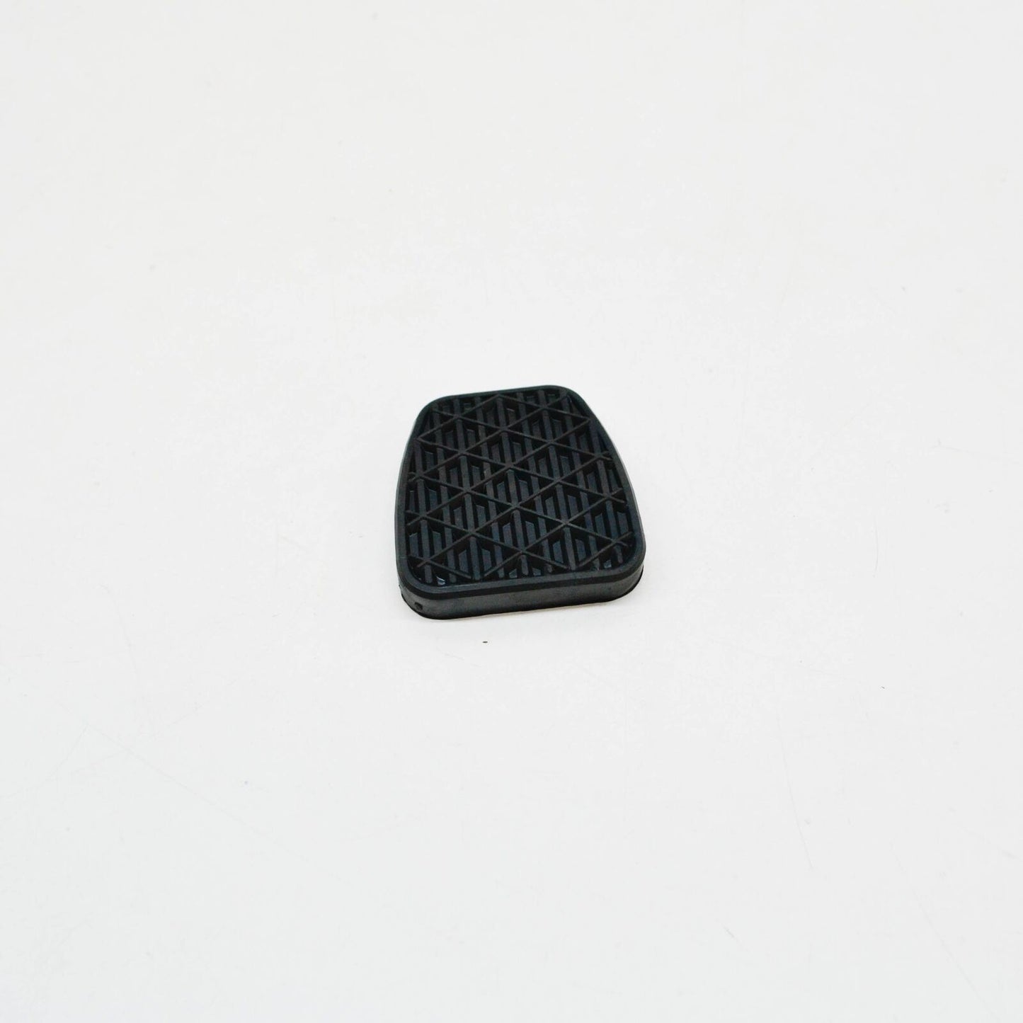 NEW MERCEDES-BENZ VITO W638 CLUTCH PEDAL RUBBER COVER A2012910282 ORIGINAL