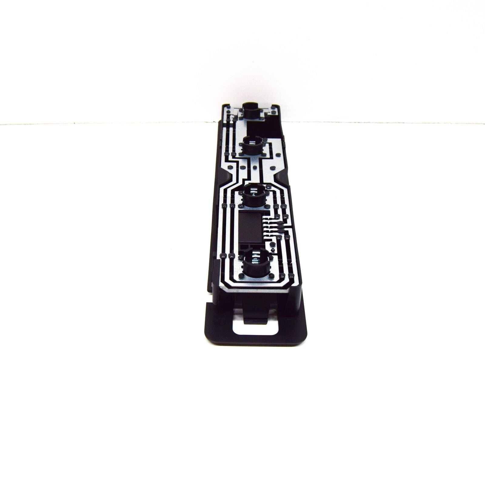 NEW MERCEDES-BENZ SPRINTER 903 REAR LAMP SUPPORT HOLDER A0008200577 ORIGINAL