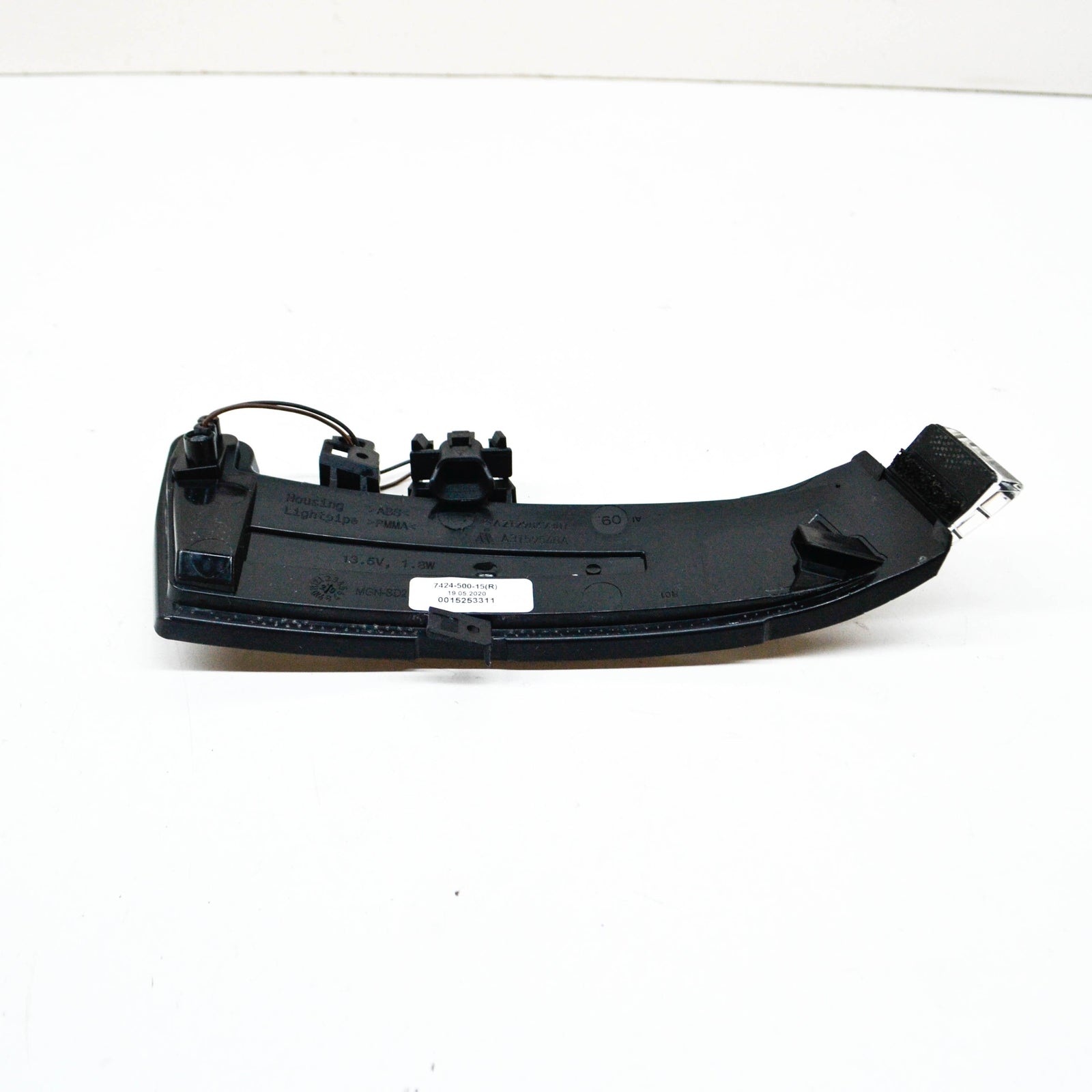 NEW MB CLA X156 FRONT RIGHT DOOR MIRROR TURN SIGNAL A2129067301 ORIGINAL