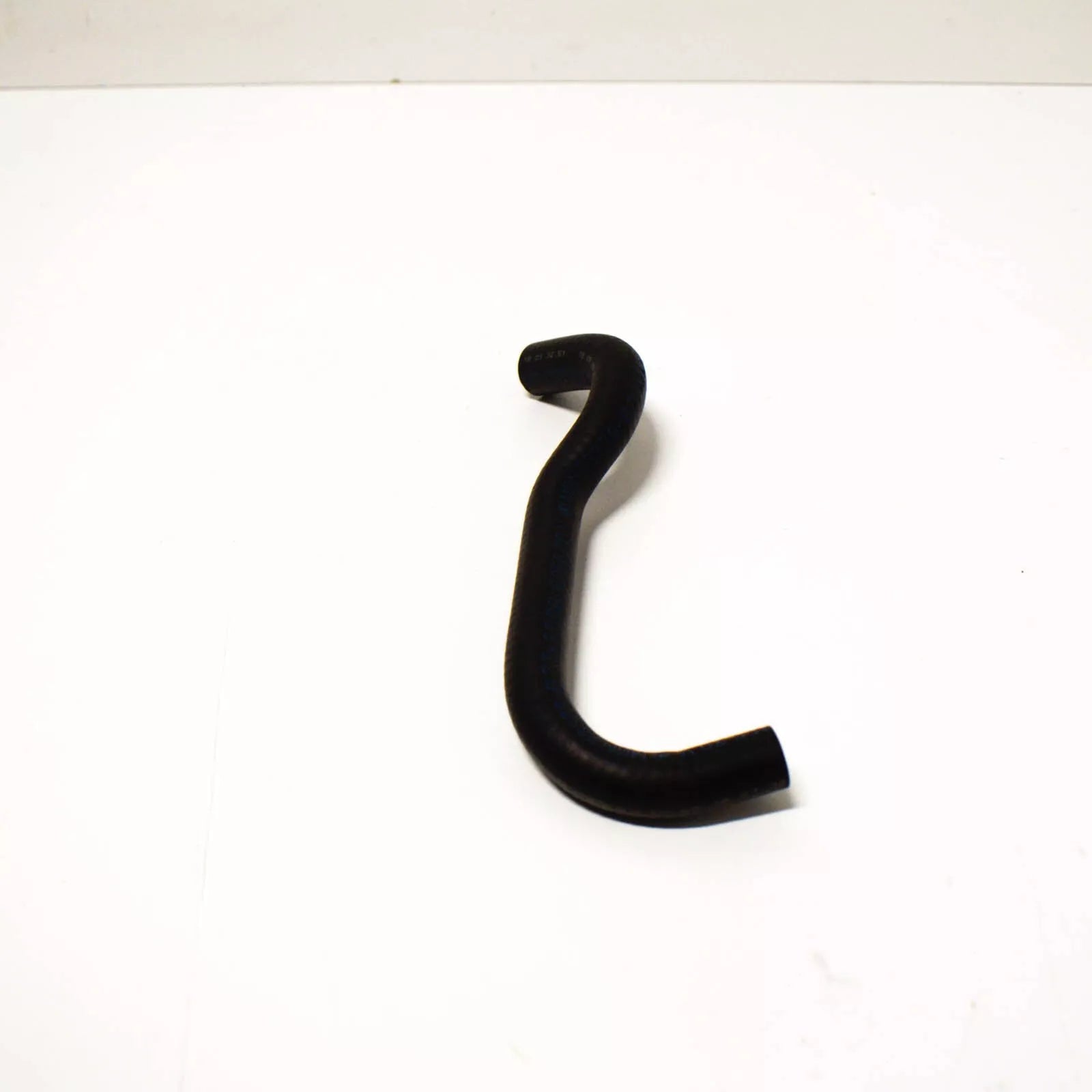 NEW MERCEDES-BENZ C-CLASS W202 FUEL PUMP HOSE PIPE A2024760227 ORIGINAL