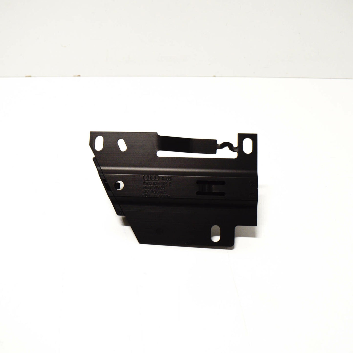 NEW AUDI A4 B9 LEFT FRONT BONNET HOOD LOCK 8W0823185E ORIGINAL