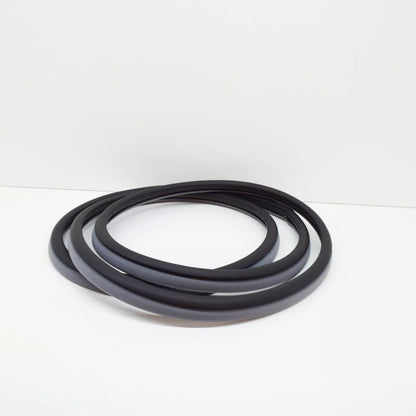 NEW MERCEDES-BENZ G W463 FRONT DOOR SEAL A46372711307098 ORIGINAL