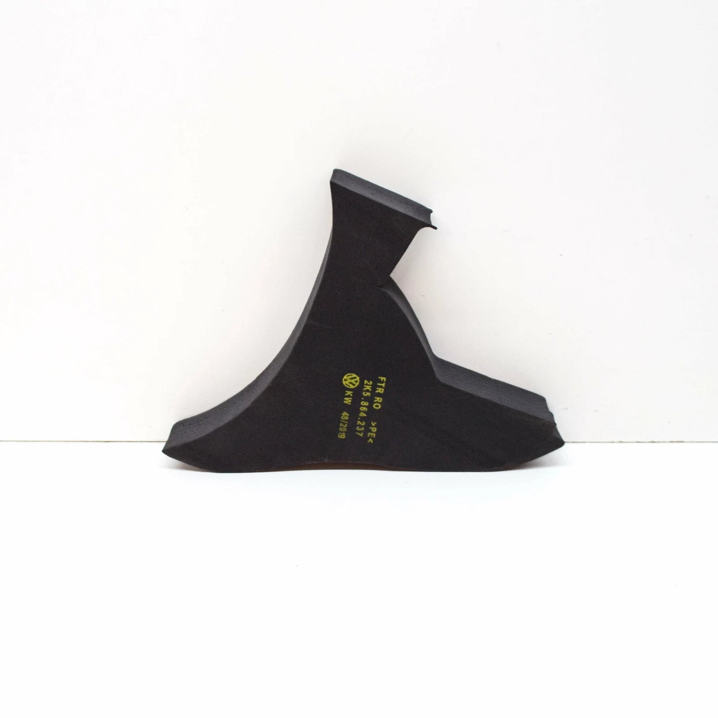 NEW VW CADDY ALLTRACK 2K FRONT FENDER WING SOUND INSULATION 2K5864237 ORIGINAL