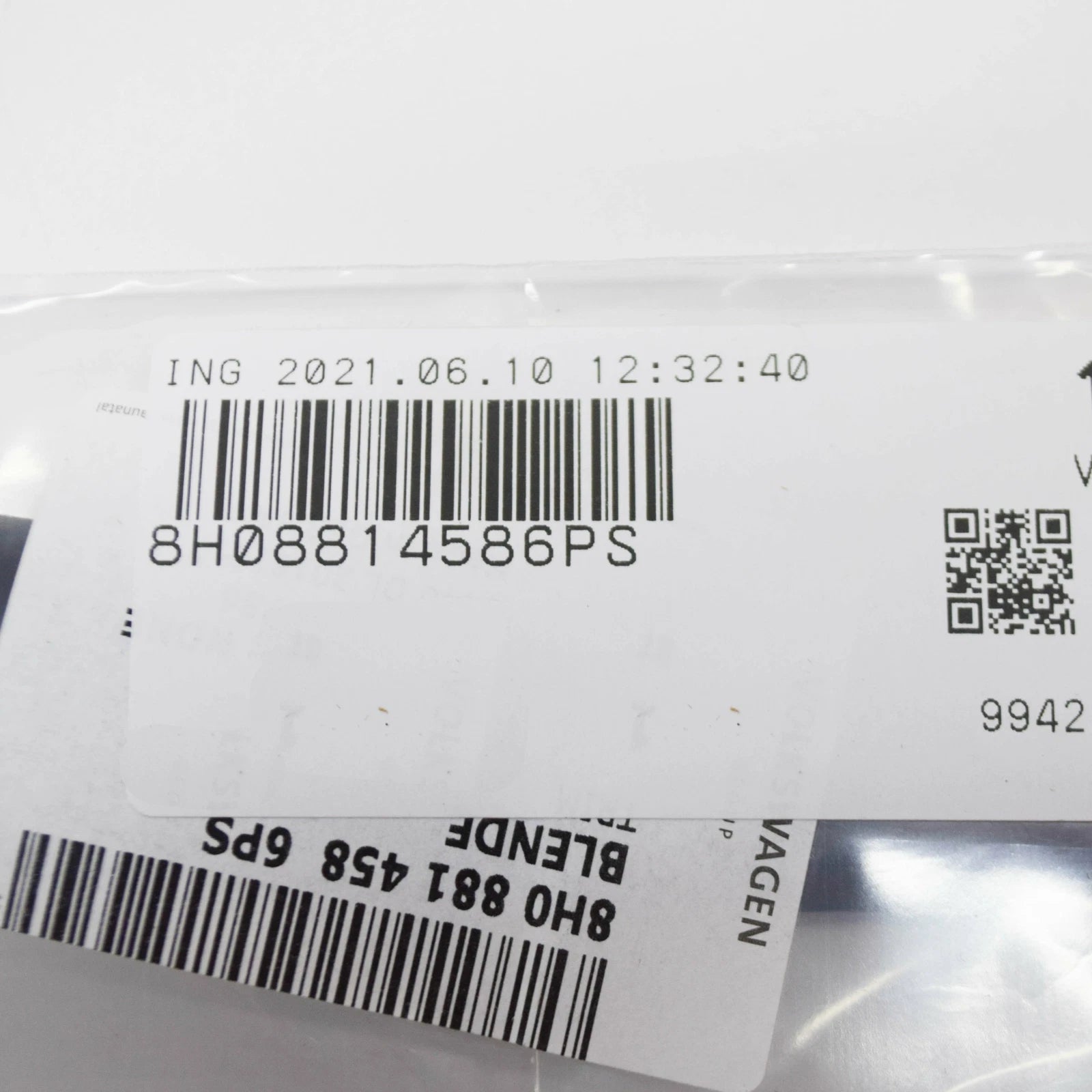 NEW AUDI TT 8J MK2 FRONT RIGHT SEAT BELT GUIDE TRIM 8H08814586PS