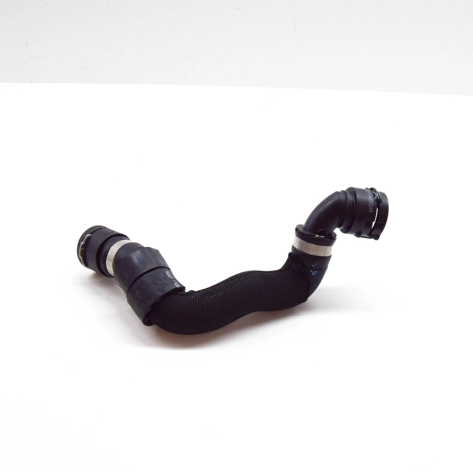 NEW MERCEDES-BENZ E W213 ENGINE COOLANT HOSE A2135018800 ORIGINAL