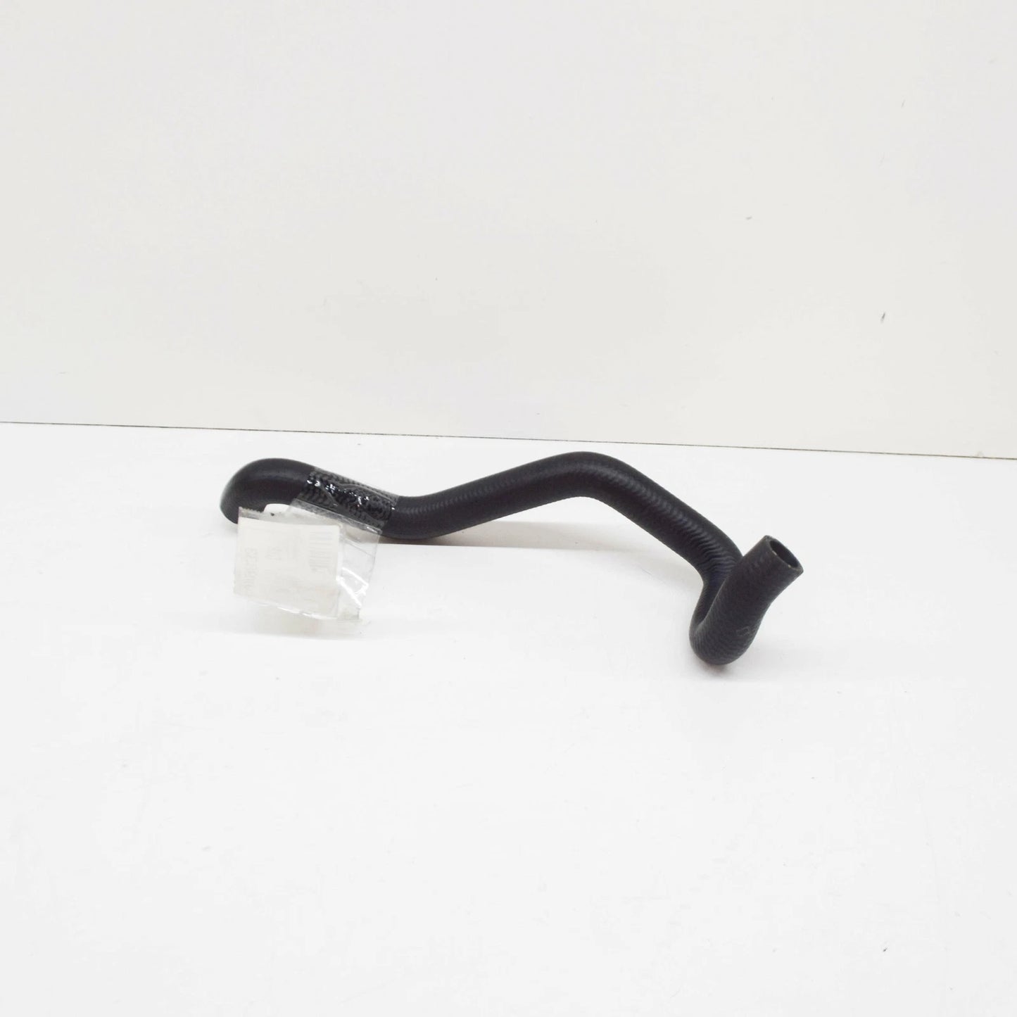 NEW MERCEDES-BENZ E W210 COOLANT PIPE A2108322794 ORIGINAL