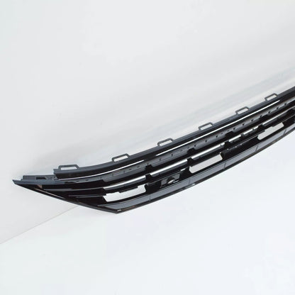 NEW VW TIGUAN AD FRONT LOWER CENTER GRILLE 5NA853677H041 ORIGINAL