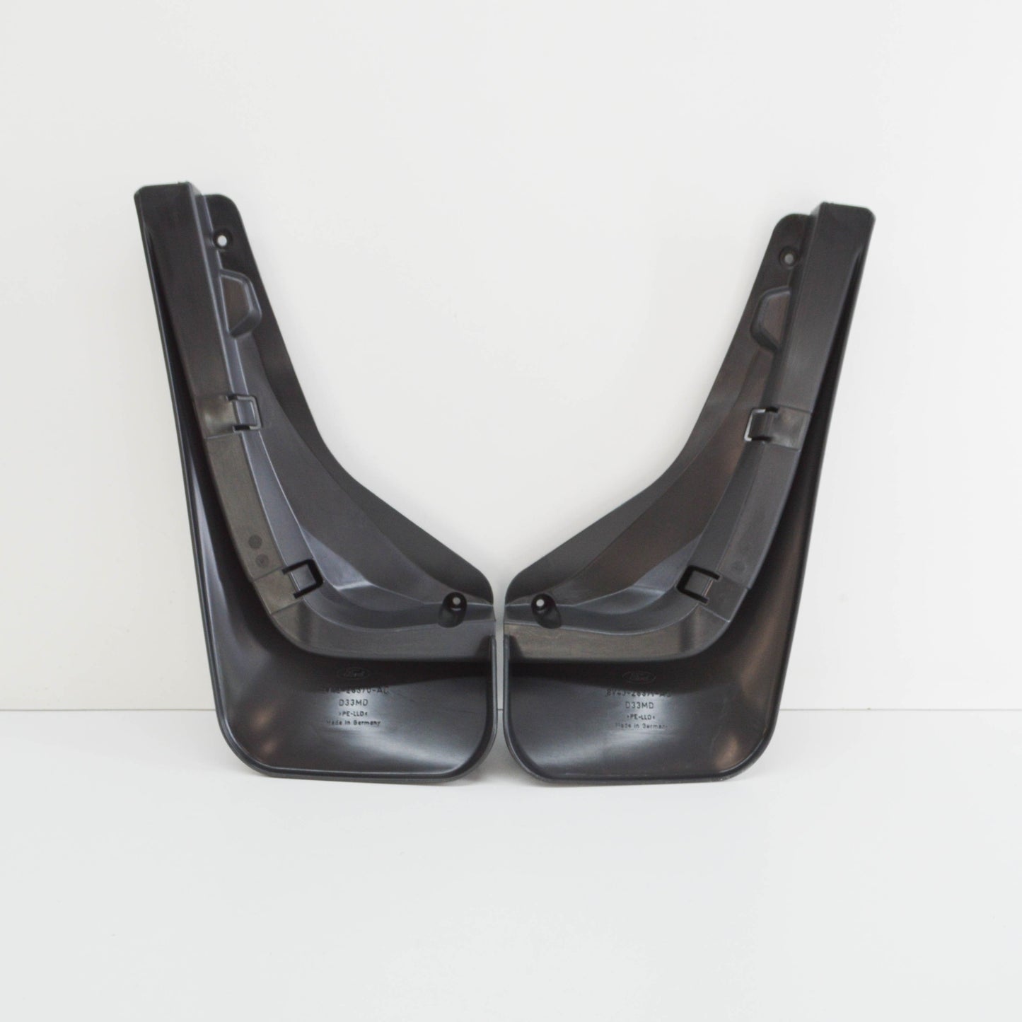 new ford kuga c394 mk1 rear mudguard flap kit 1530495 am8v4j-286a12-ac original