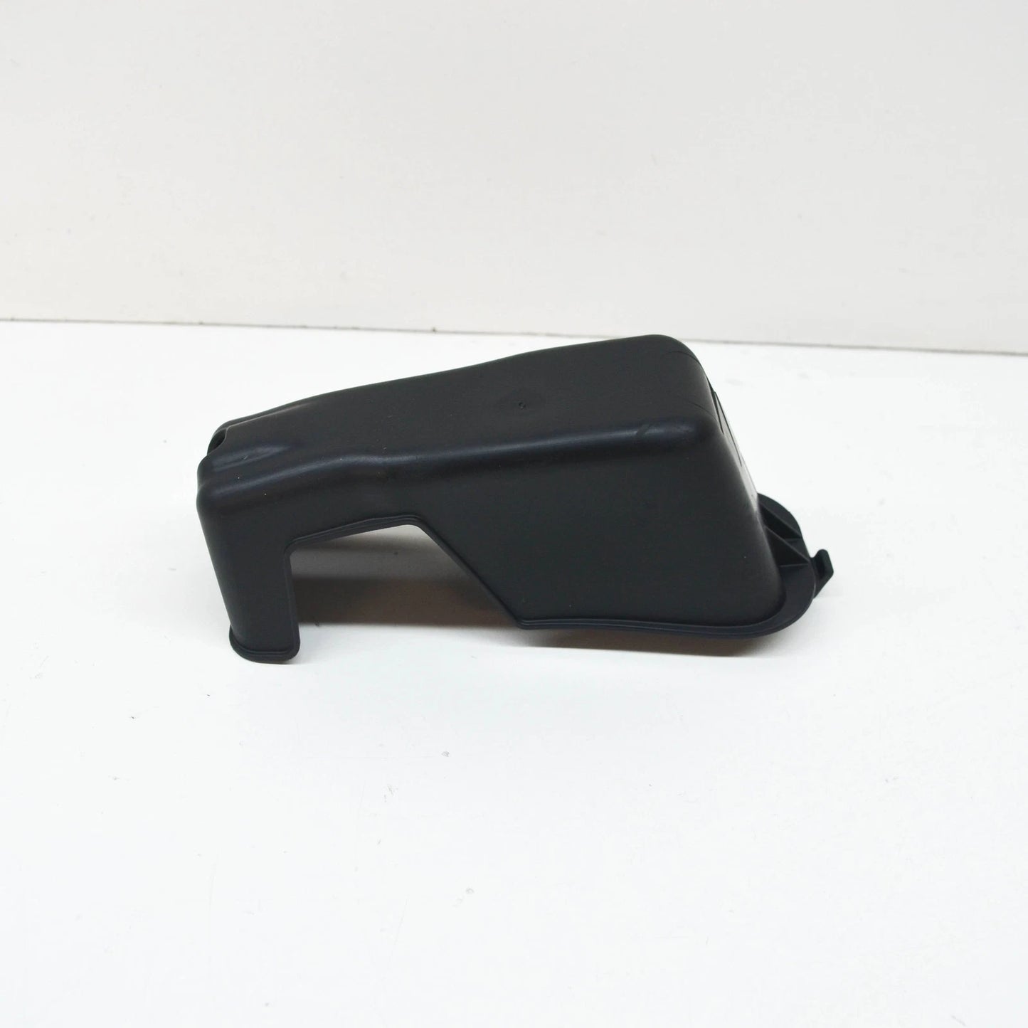 NEW BMW 1 F40 FRONT BONNET HOOD LOCK PANEL 51767480744 ORIGINAL