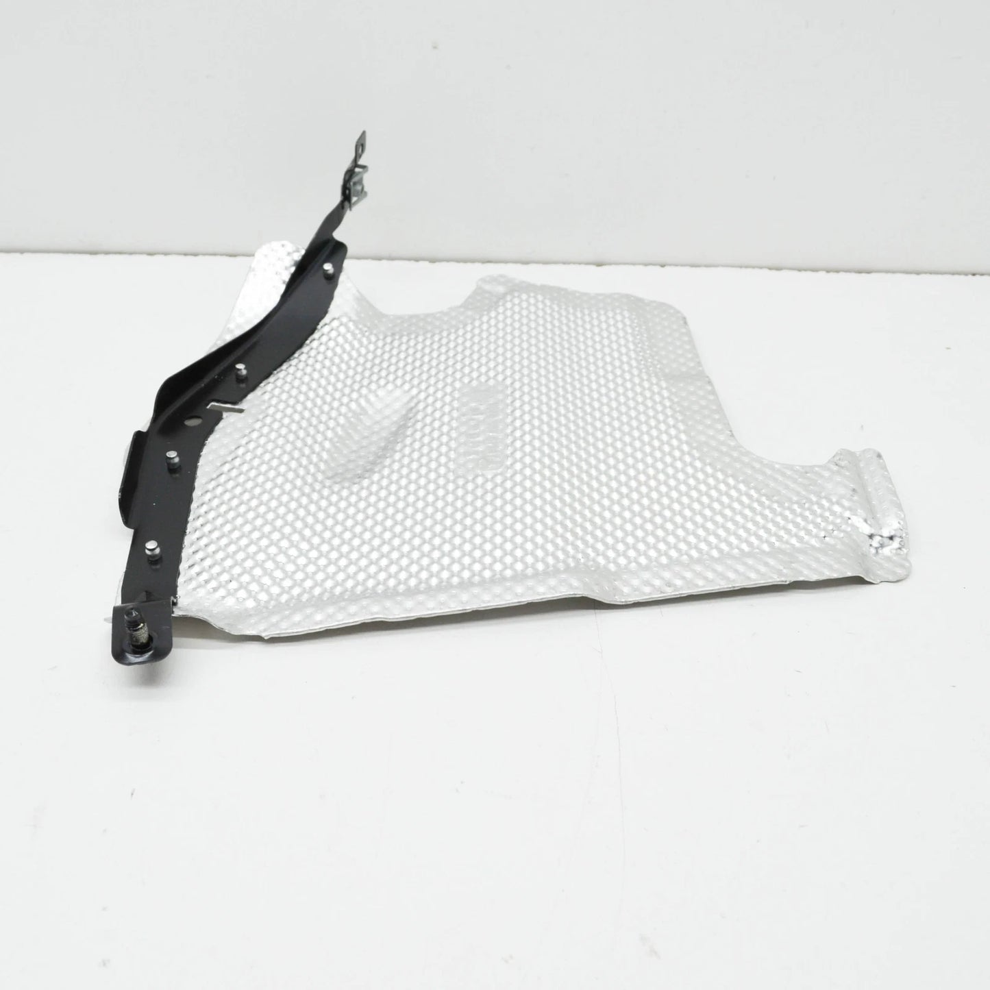 NEW MERCEDES-BENZ E W213 TOP RIGHT HEAT PROTECTION SHIELD A2136808308 ORIGINAL