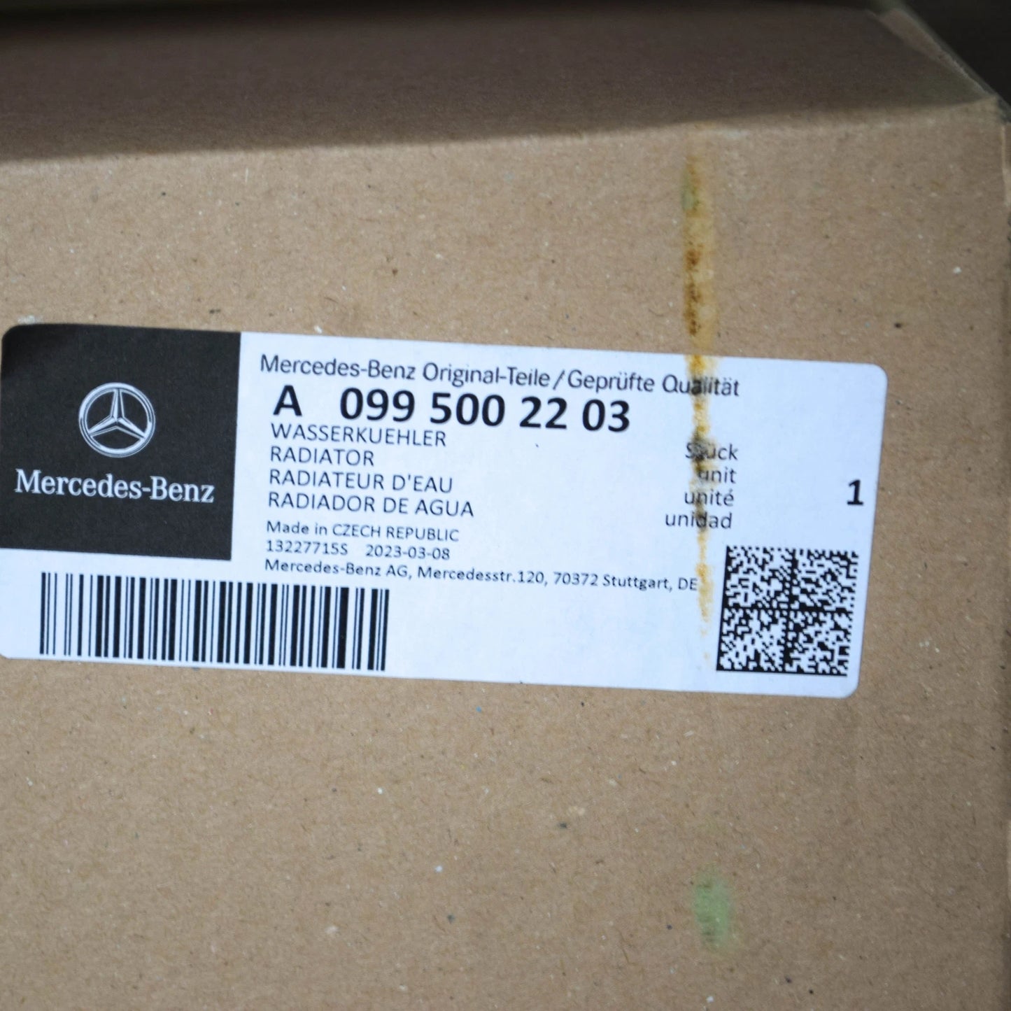 NEW MERCEDES-BENZ C W205 ENGINE COOLANT RADIATOR A0995002203 ORIGINAL