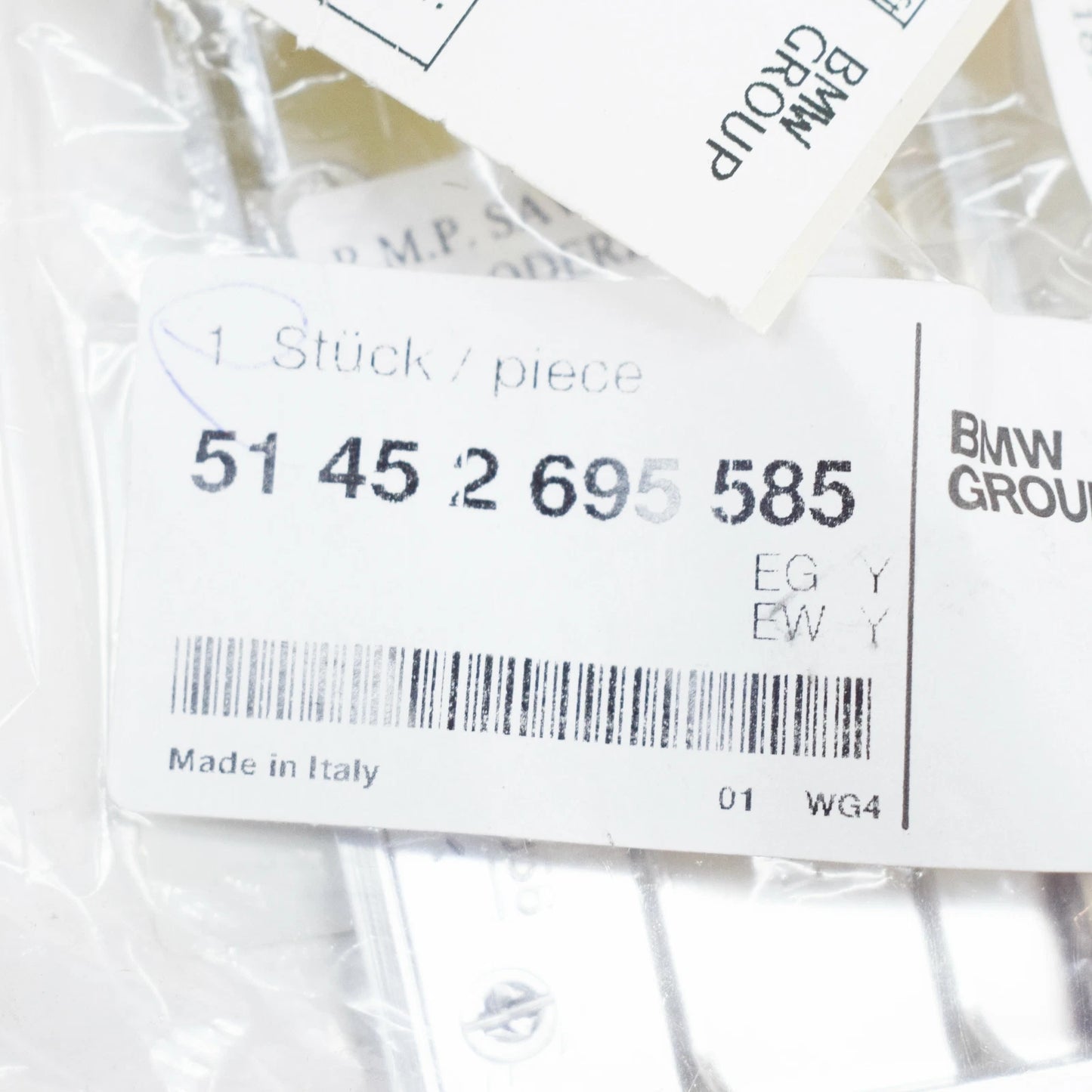 NEW BMW 5 E39 LEFT CENTER FINISHER 51452695585 2695585 ORIGINAL