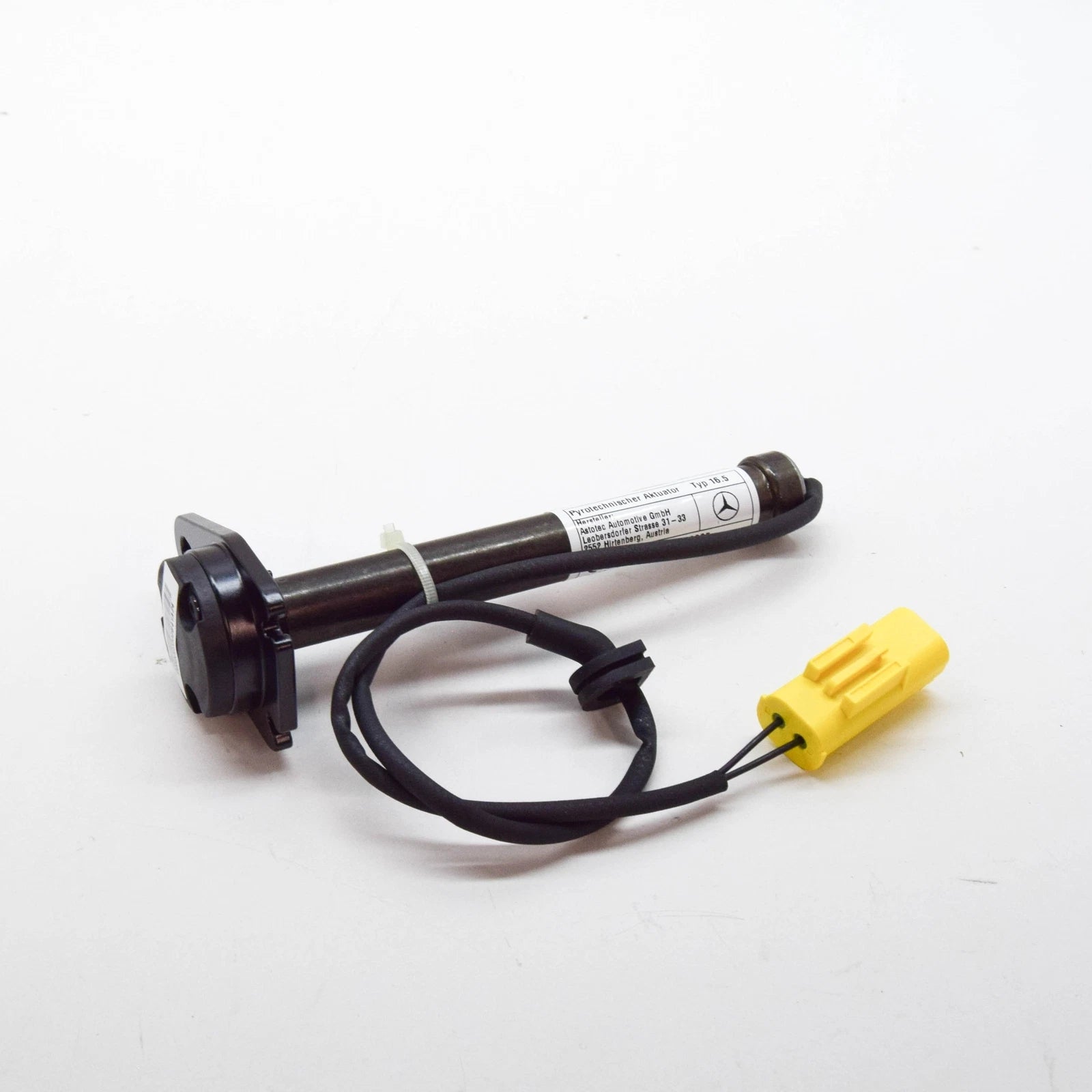 NEW MERCEDES-BENZ C W205 ENGINE HOOD ACTUATOR A2059060002 ORIGINAL