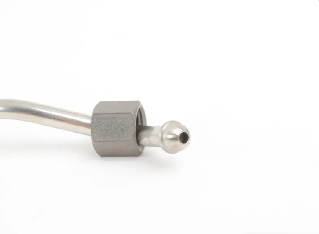 new bmw x6 e71, e72 high pressure fuel line 7548709 13537548709 original