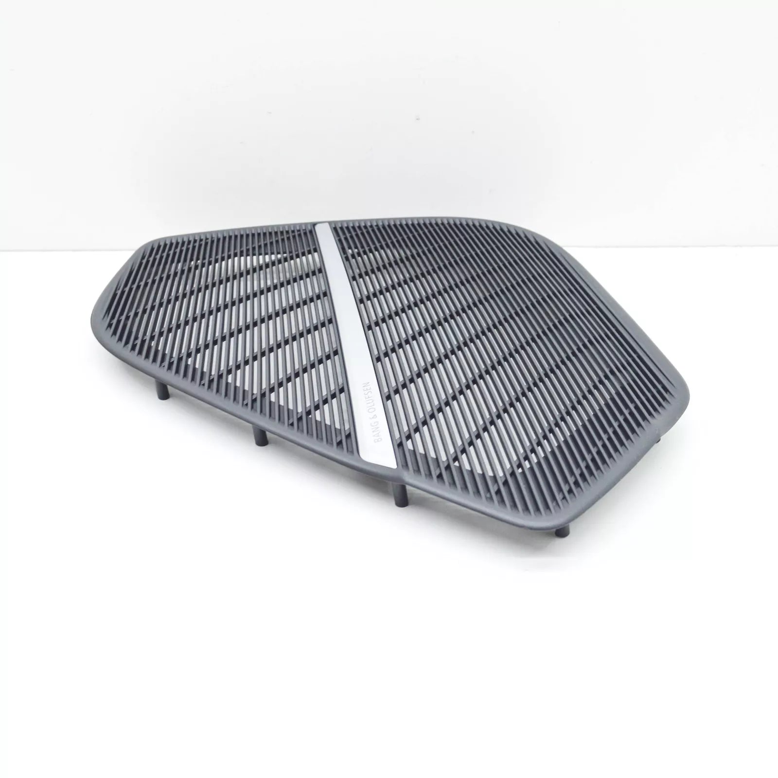 NEW AUDI Q8 RSQ8 FRONT LEFT DOOR LOUDSPEAKER COVER TRIM 4M8868151A4PK ORIGINAL