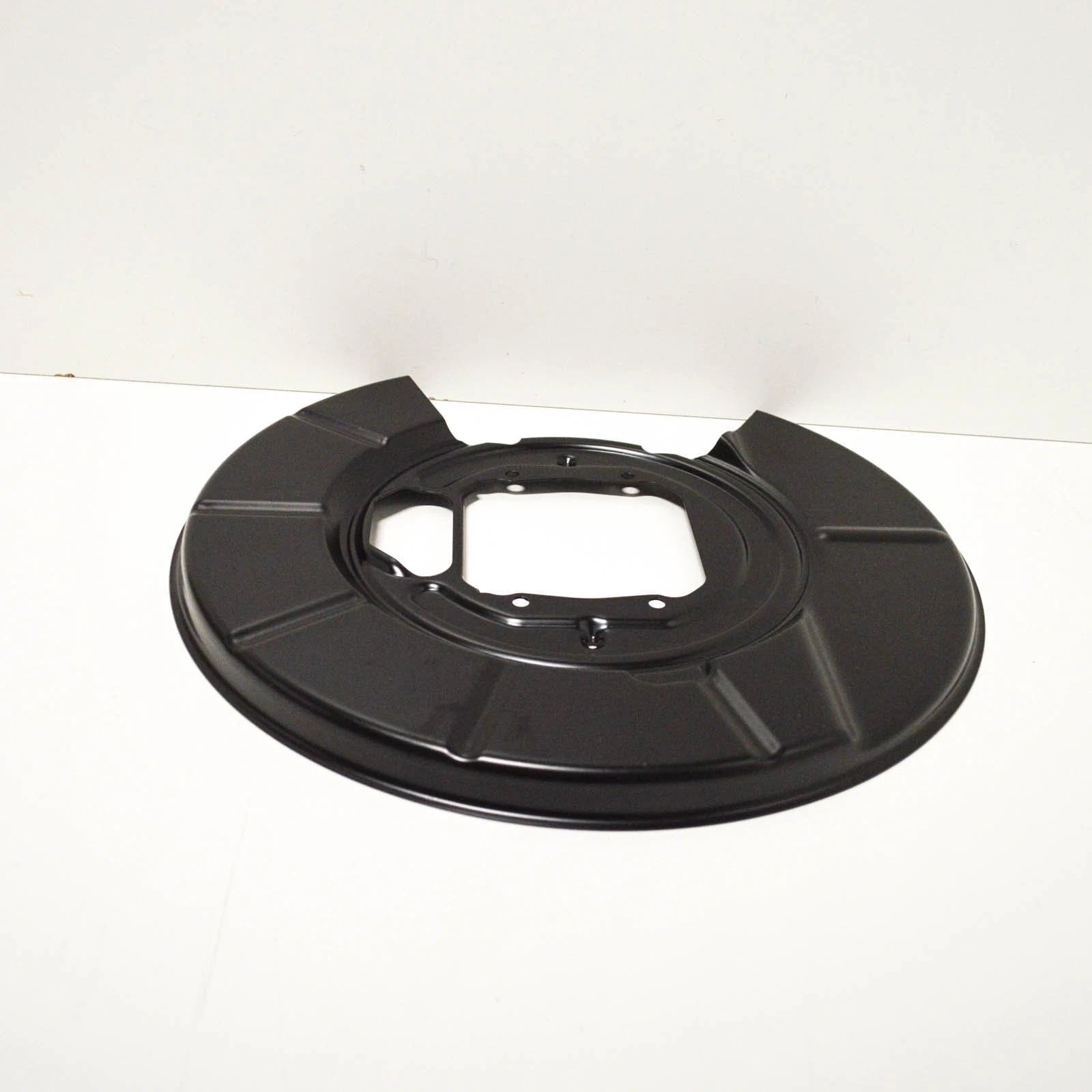 NEW BMW M5 E39 REAR RIGHT BRAKE DISC PROTECTION PLATE 34212228770 ORIGINAL