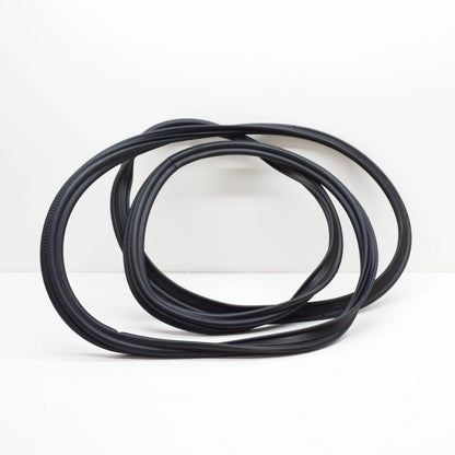 NEW AUDI Q5 8R REAR HATCH SEAL RUBBER 8R0827705E ORIGINAL