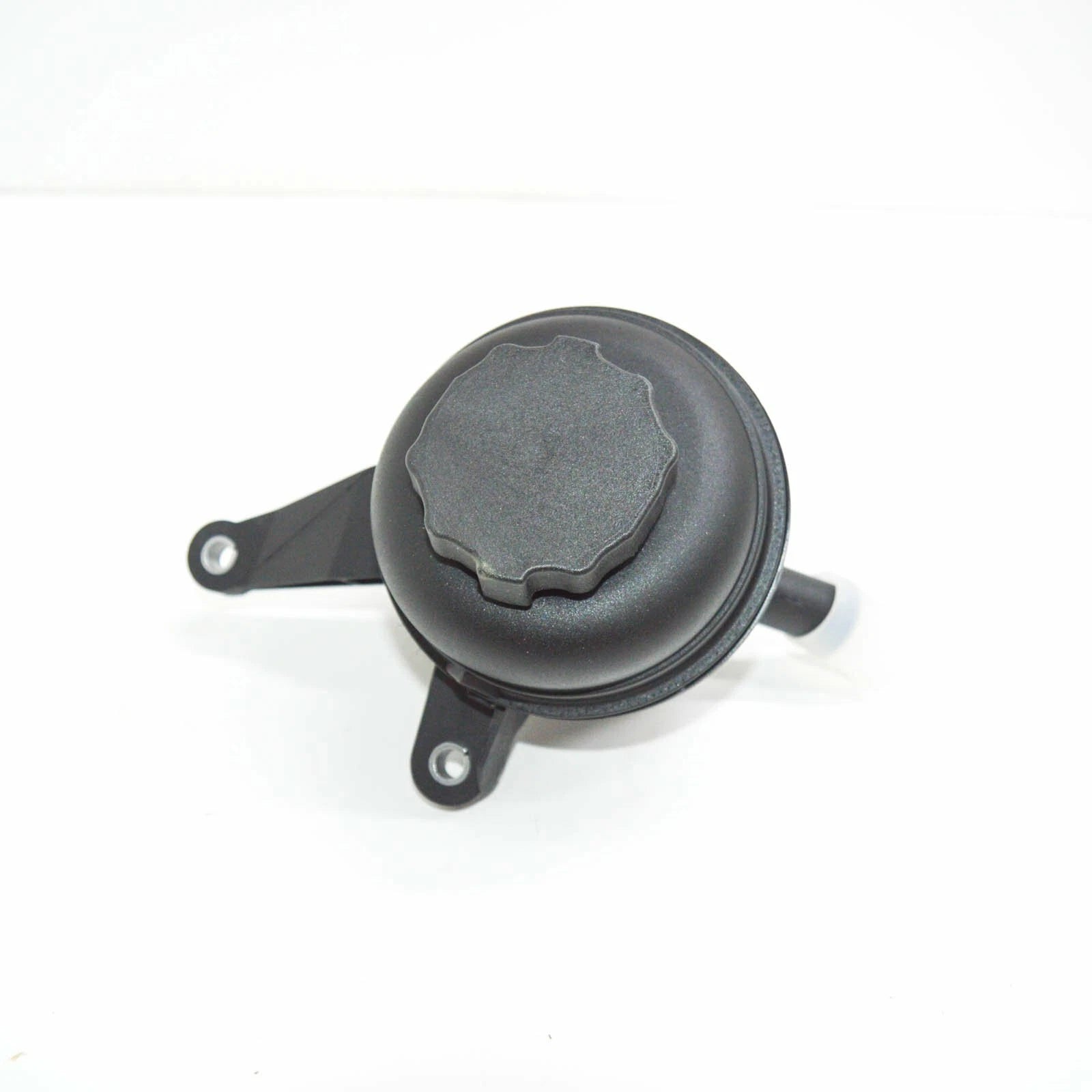 NEW MB C-CLASS W203 POWER STEERING PUMP RESERVOIR A2034600083 2.7 DIESEL