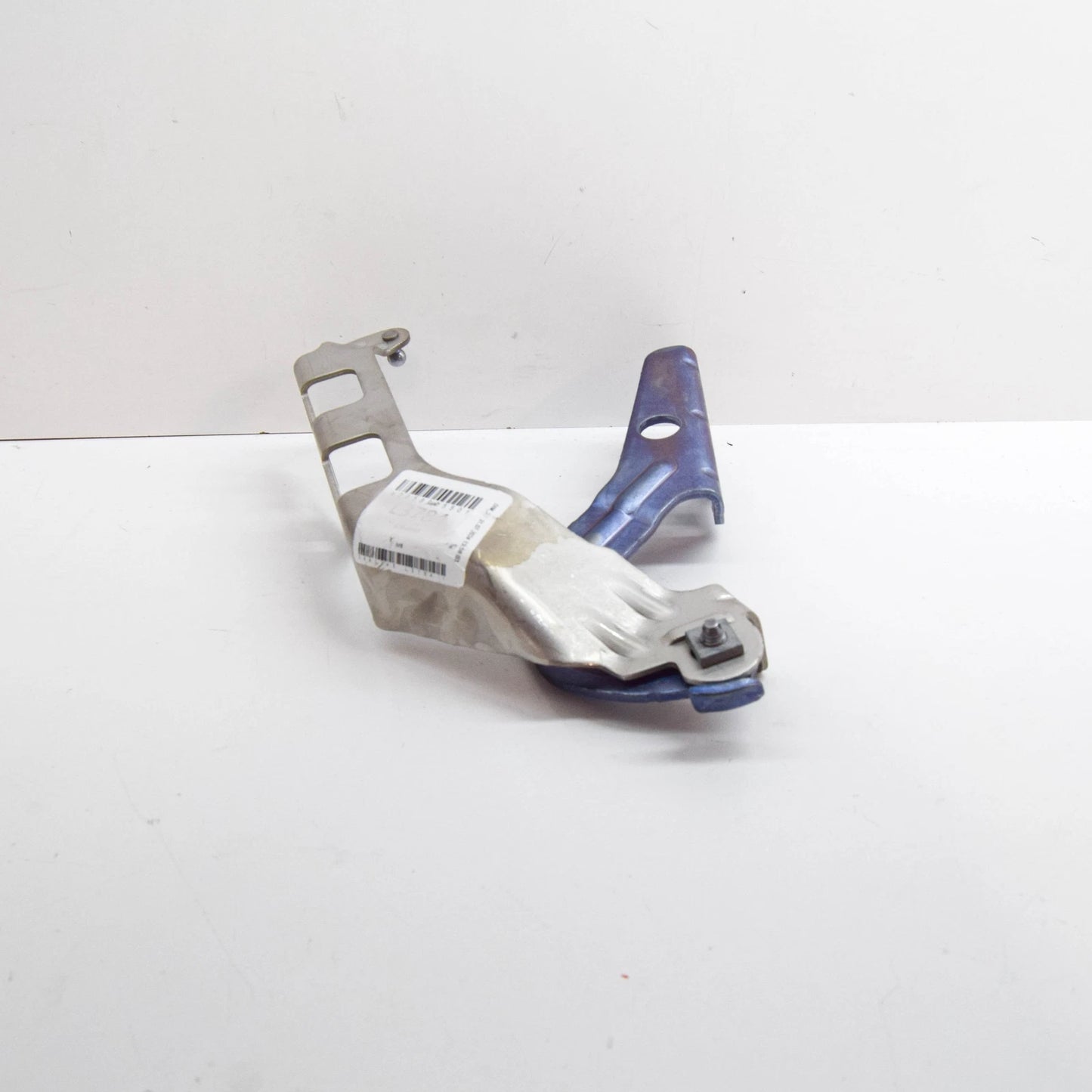 NEW MERCEDES-BENZ C-CLASS W205 FRONT LEFT BONNET HINGE A2058805501 ORIGINAL