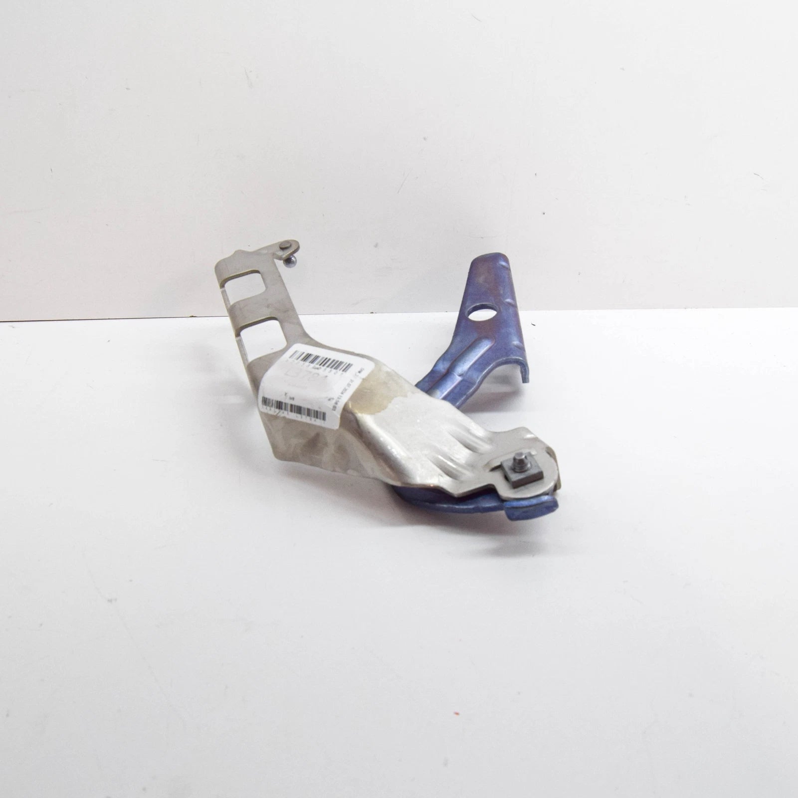 NEW MERCEDES-BENZ C-CLASS W205 FRONT LEFT BONNET HINGE A2058805501 ORIGINAL