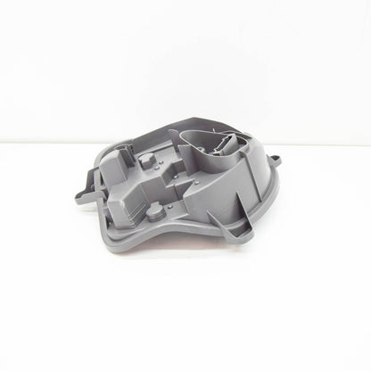 NEW MERCEDES-BENZ A W176 REAR RIGHT TAIL LAMP BULB MOUNT A1768200477 ORIGINAL