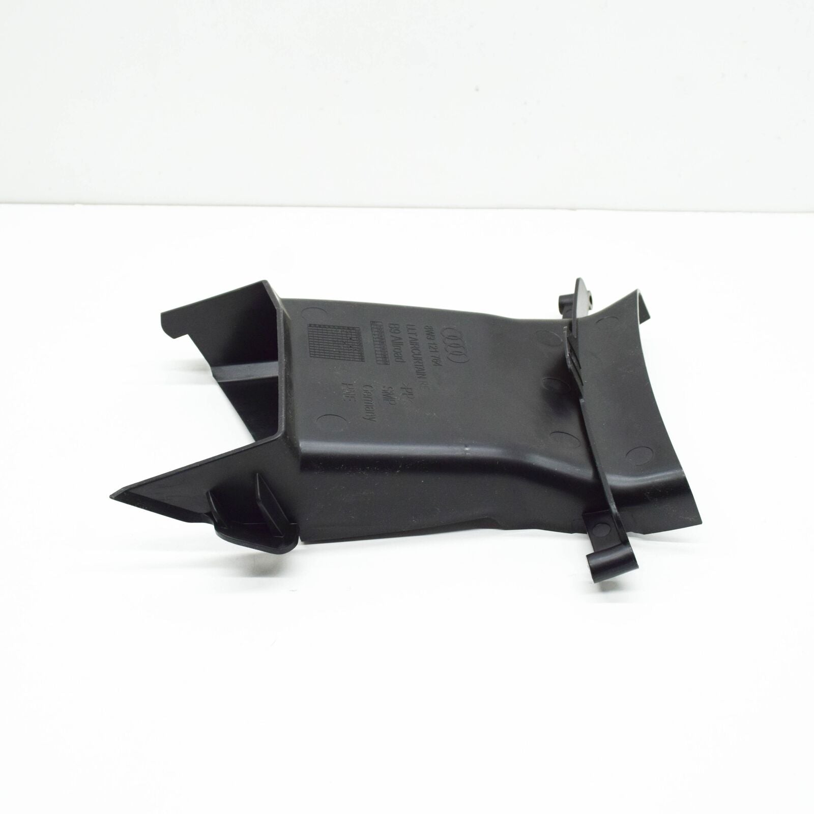 NEW AUDI A4 B9 FRONT BUMPER GRILLE AIR DUCT RIGHT 8W9121764 ORIGINAL