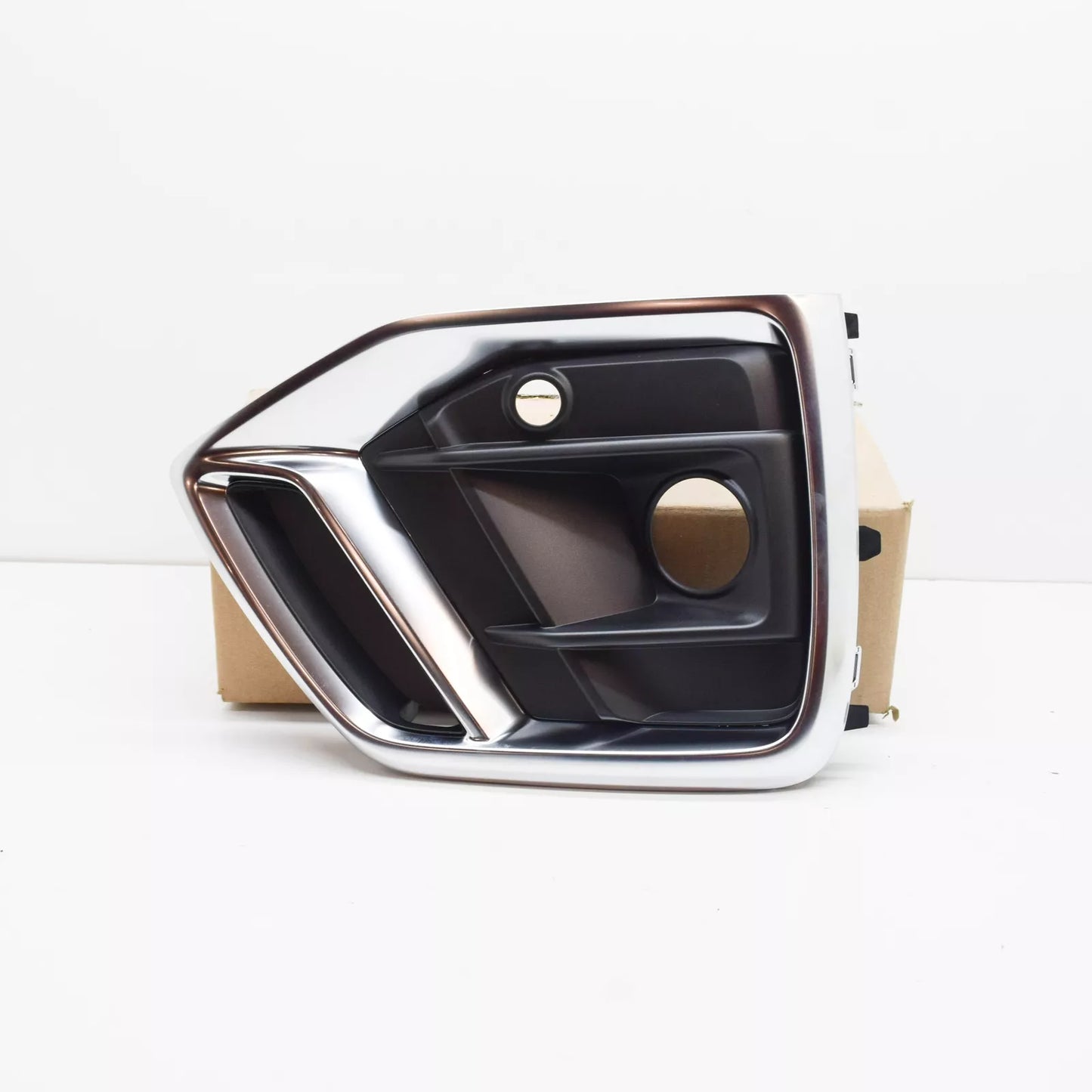 NEW AUDI Q5 FY FRONT BUMPER RIGHT AIR GUIDE GRILLE 80F807680COX