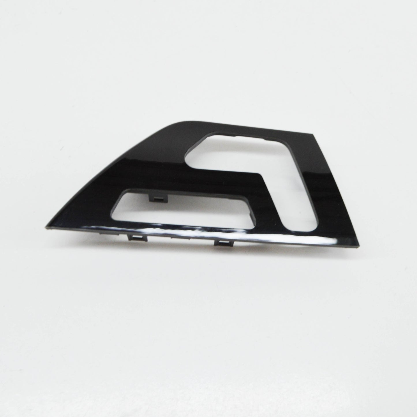 NEW MERCEDES-BENZ E C207 FRONT LEFT DOOR PANEL TRIM A20772019222A04 ORIGINAL