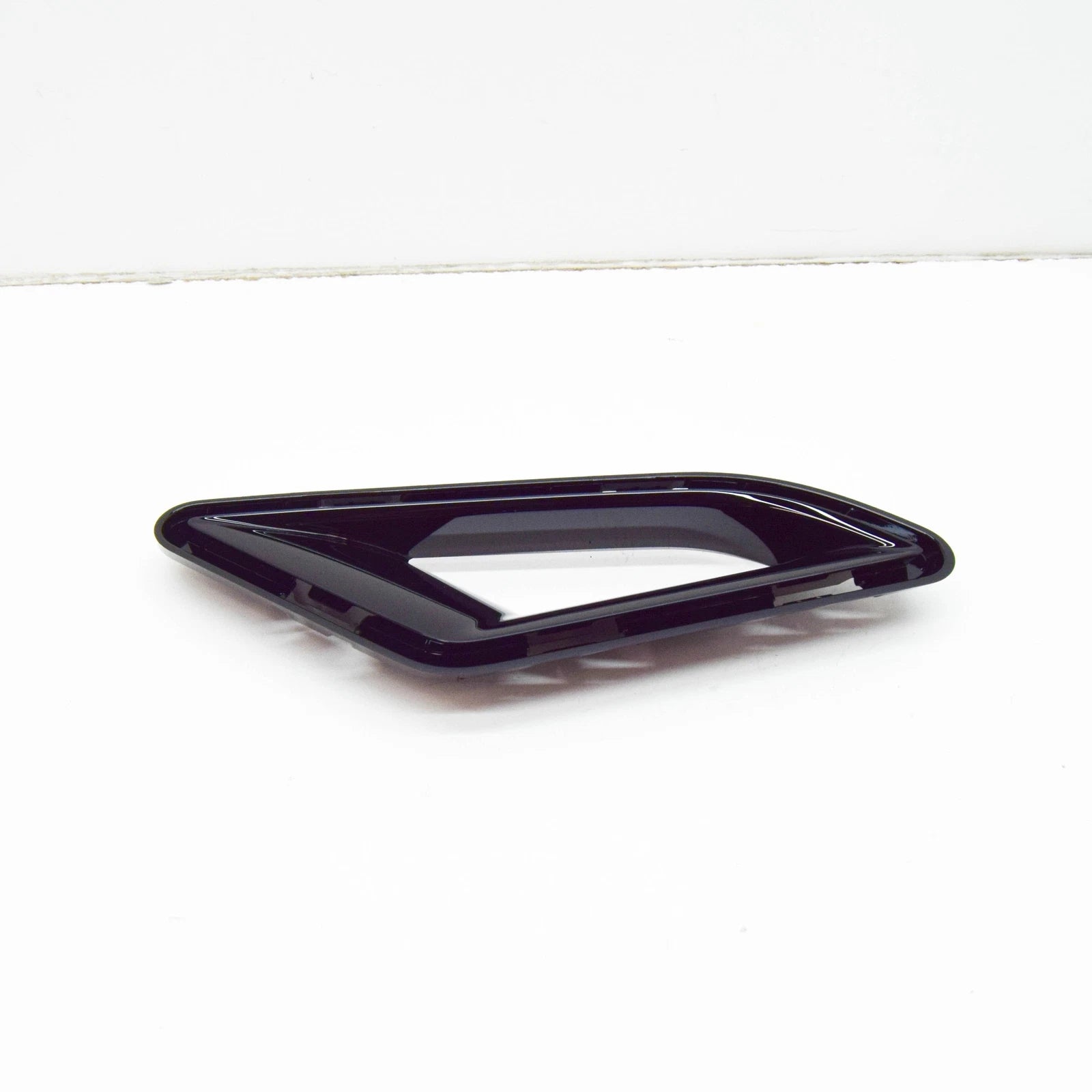 NEW AUDI RS5 F5A FRONT LEFT AIR DUCT 8W6807157A ORIGINAL