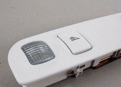 NEW AUDI A3 8P REAR INTERIOR AND READING LIGHT 8E0947111A9NQ ORIGINAL