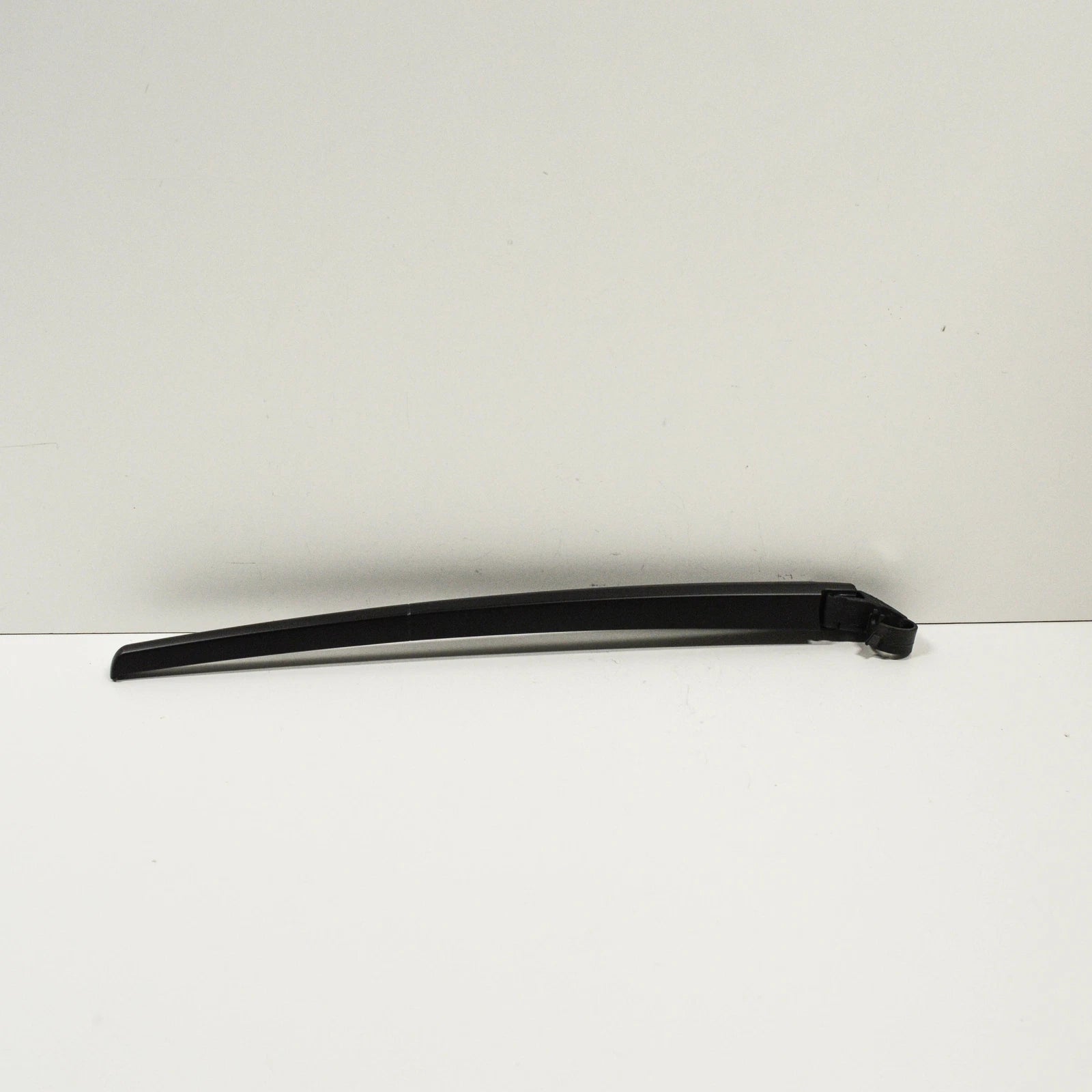 NEW AUDI A4 B7 REAR WINDOW WIPER ARM 8E9955407C 2007 ORIGINAL
