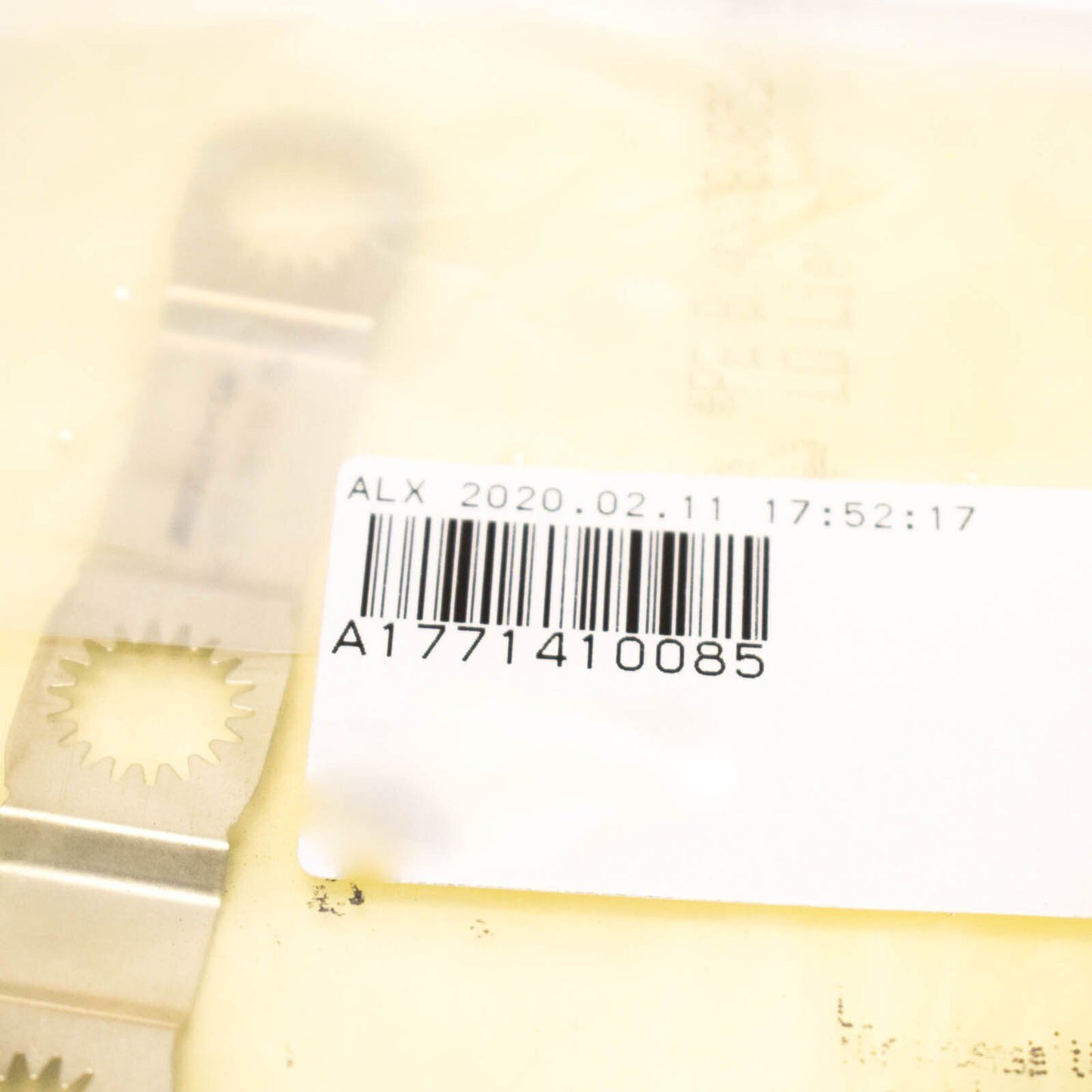 NEW MB GLC C253 LEFT CYLINDER HEAD CONNECTION PANEL A1771410085 ORIGINAL