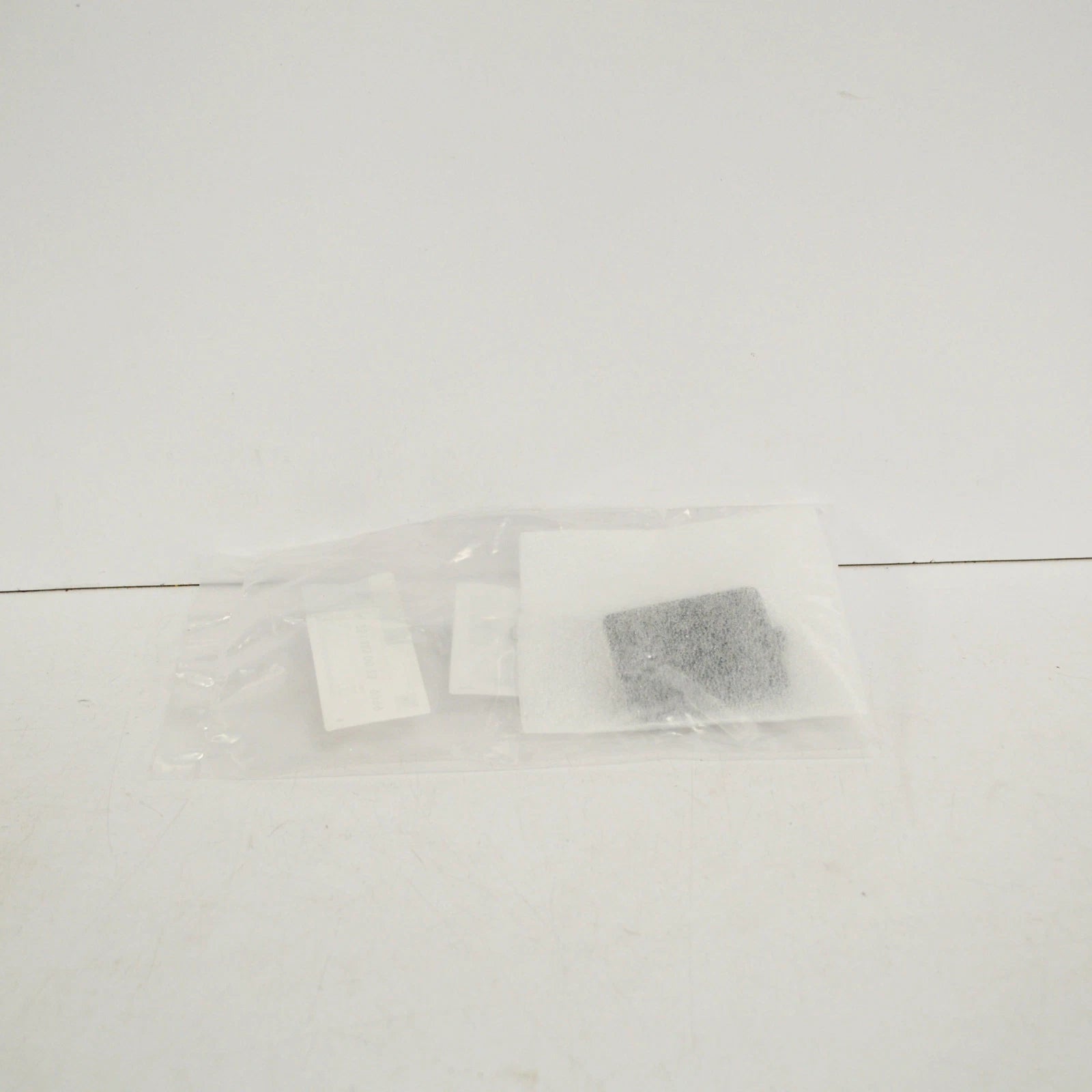 NEW MERCEDES BENZ R W251 FRONT BUMPER TOW HOOK EYE CAP A25188500239999 ORIGINAL